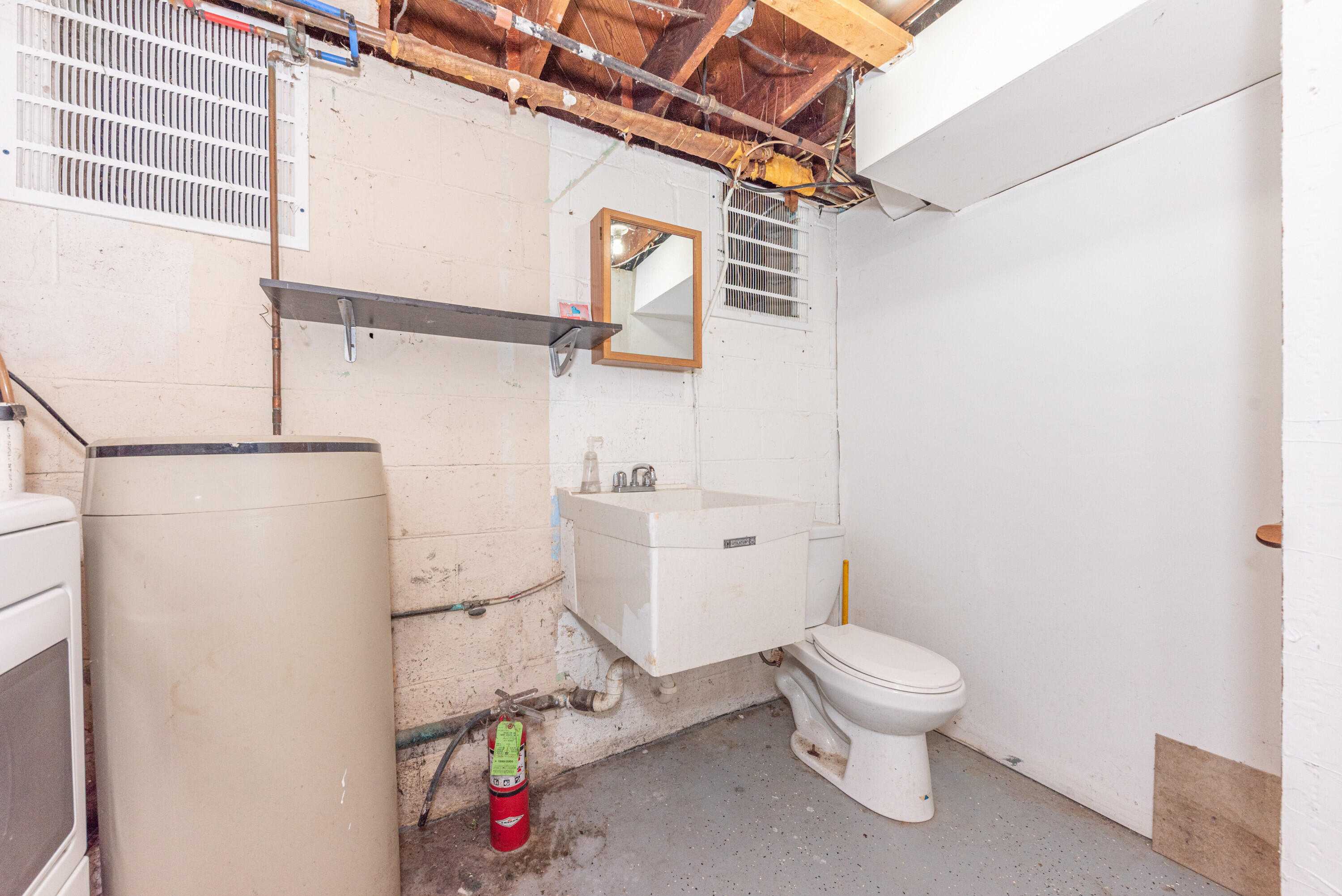 1005 S Wisner Street Property Photo 29