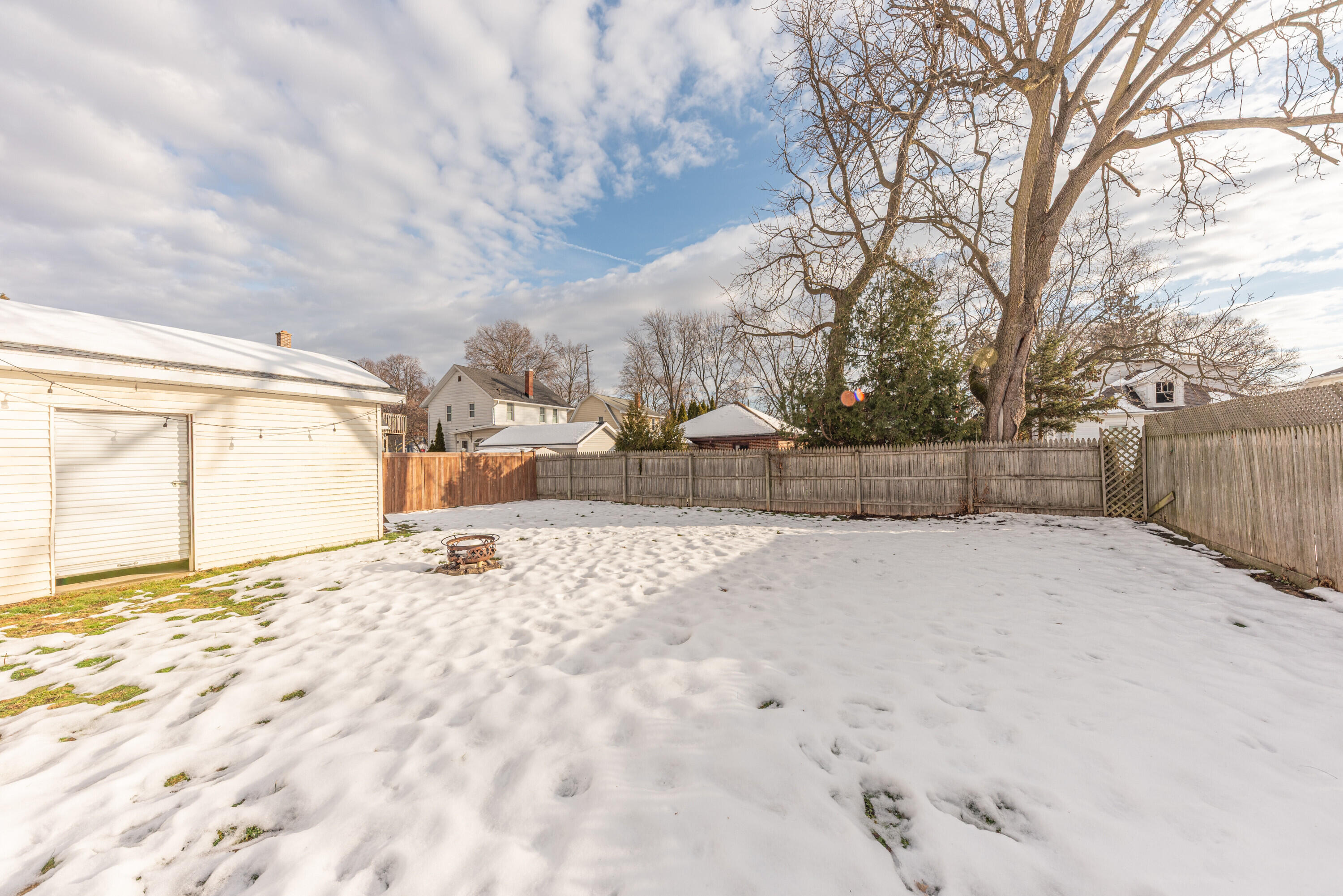 1005 S Wisner Street Property Photo 34