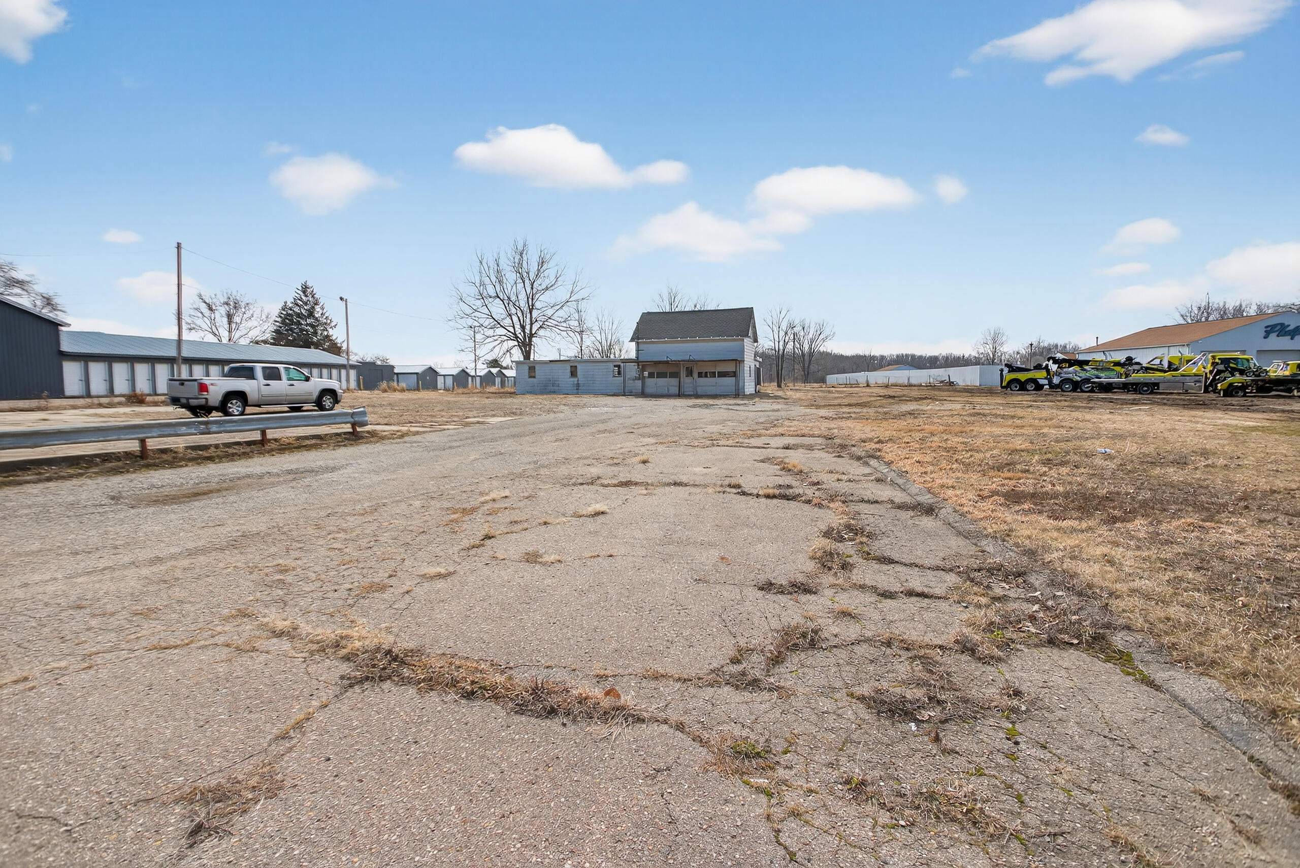 4309 Page Avenue Property Photo 8