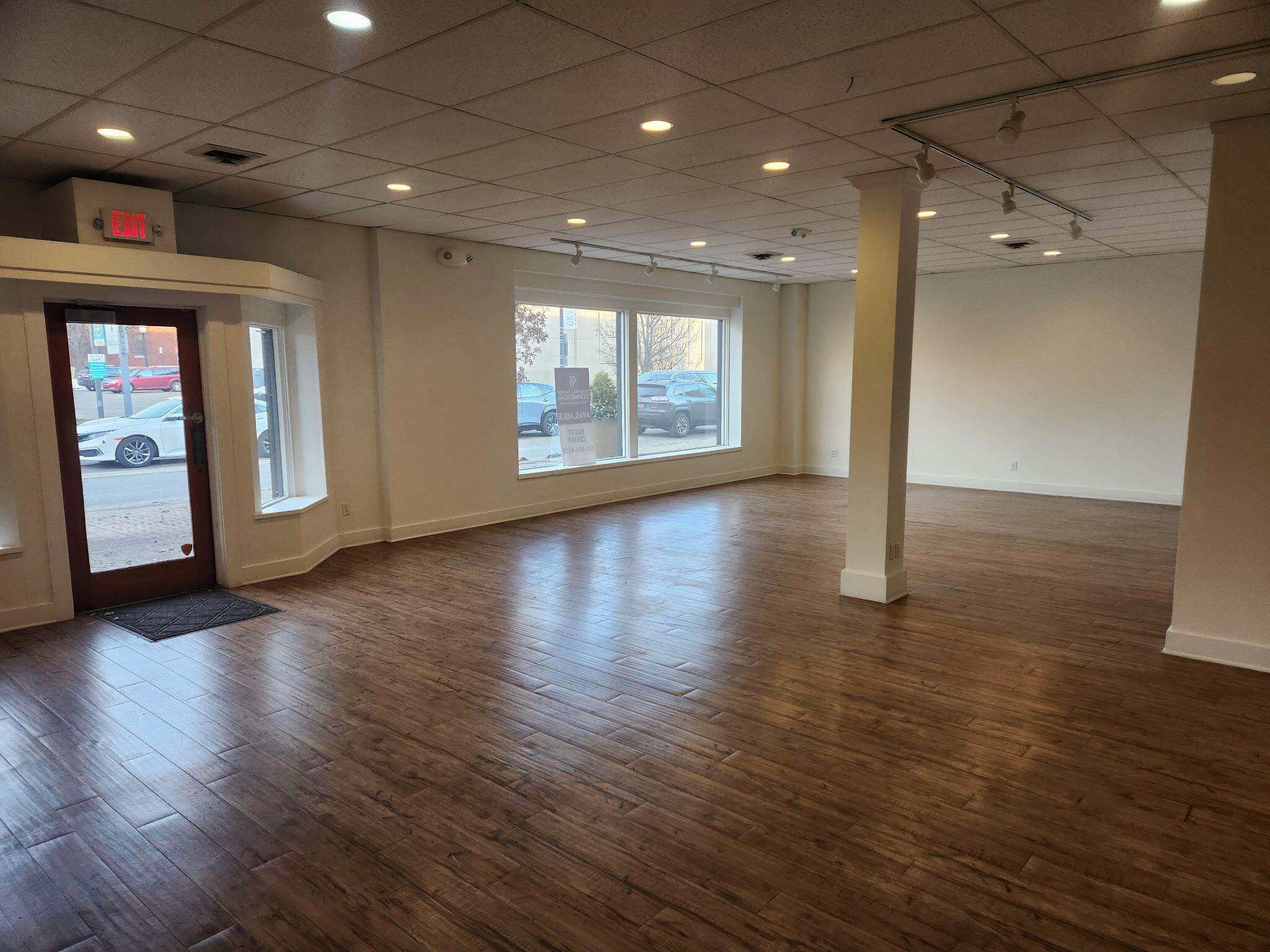 224 S River Avenue 1st Floor Property Photo 4