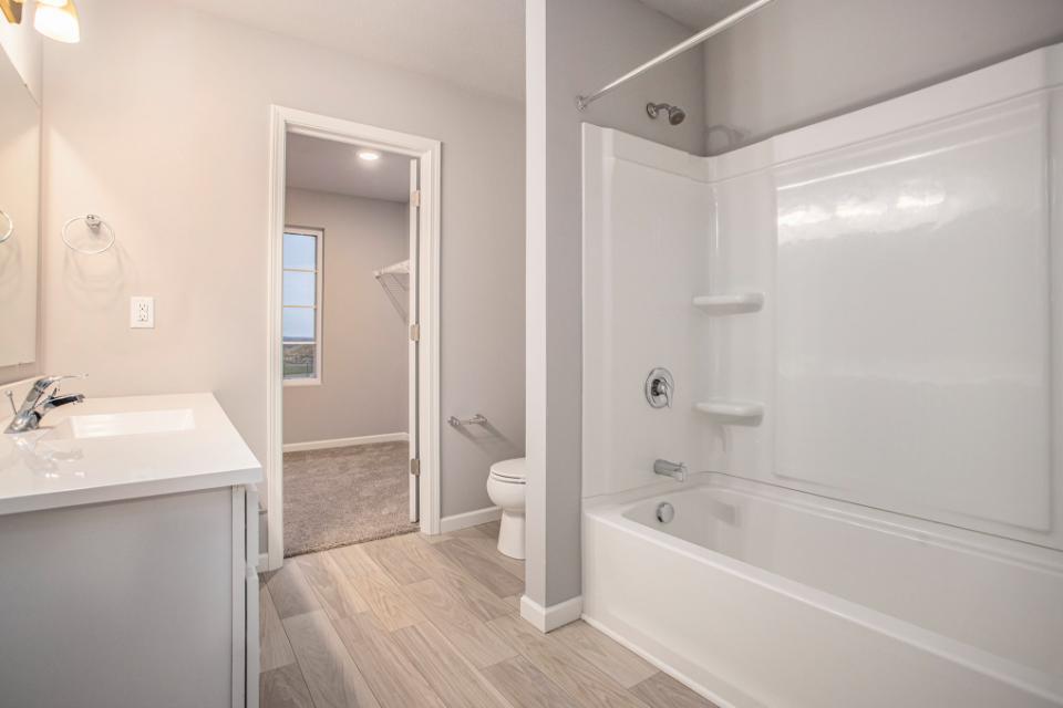 1644 Aspen Trail Property Photo 8