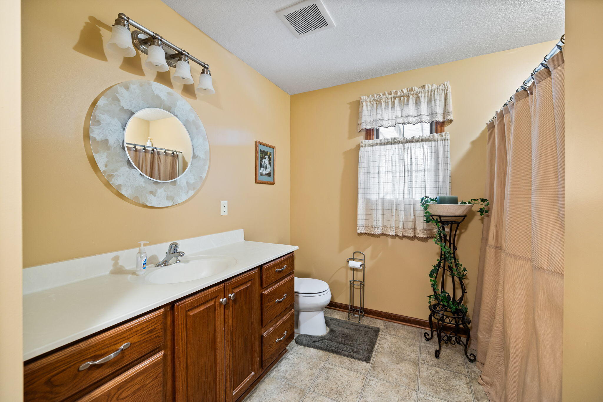 15445 Holly Drive Property Photo 27