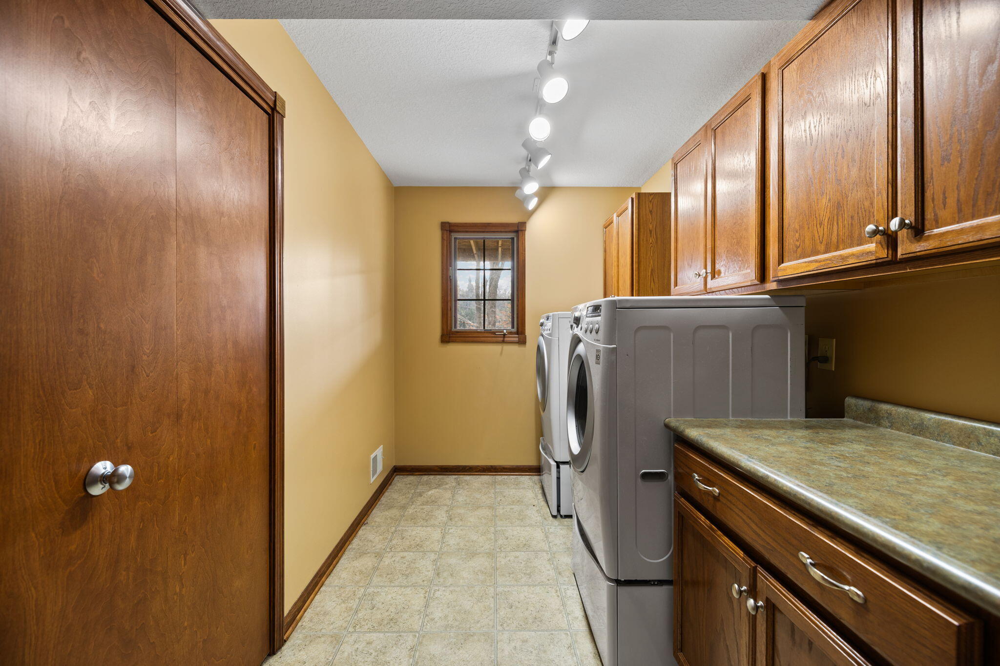 15445 Holly Drive Property Photo 29