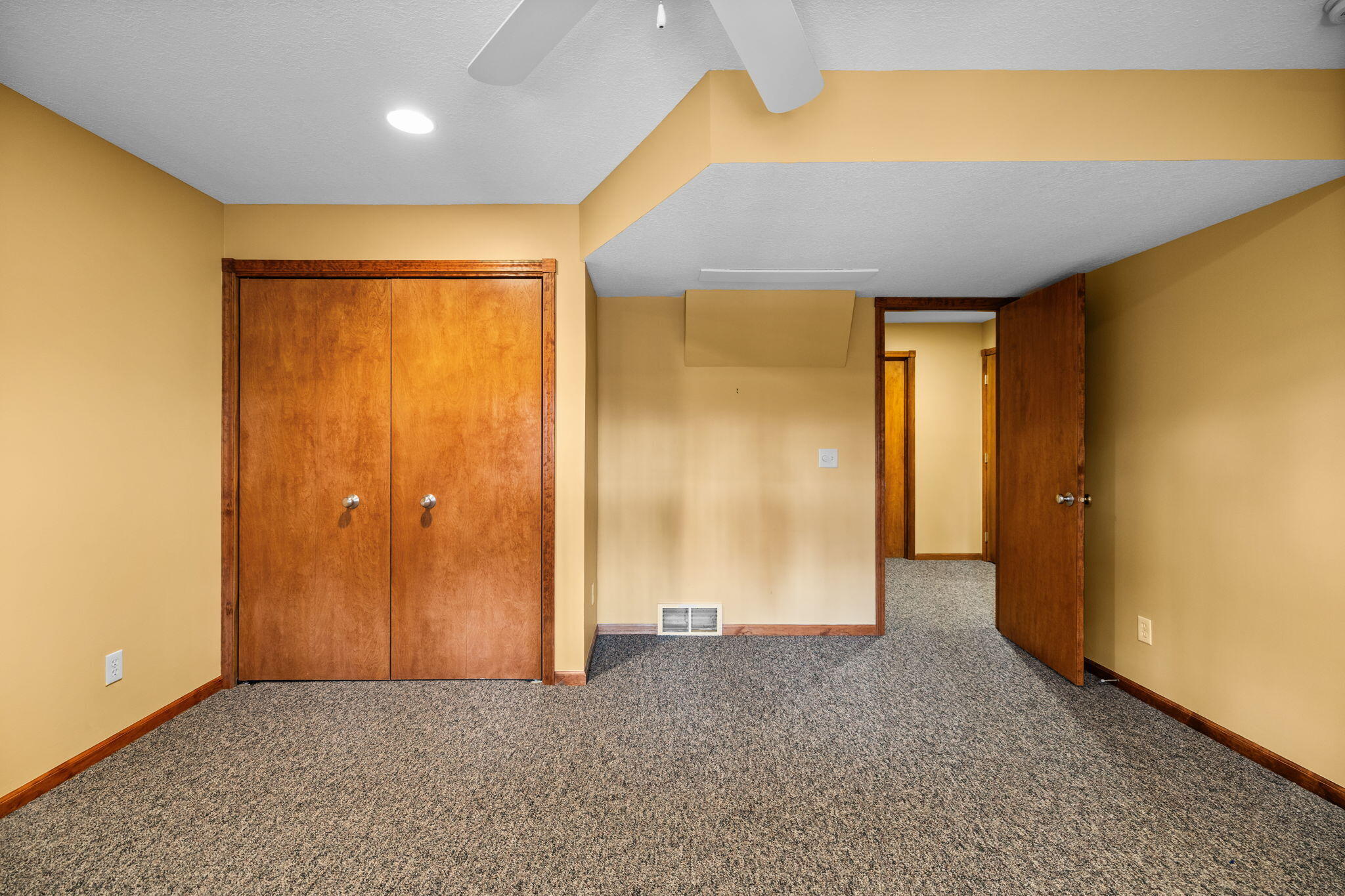 15445 Holly Drive Property Photo 32
