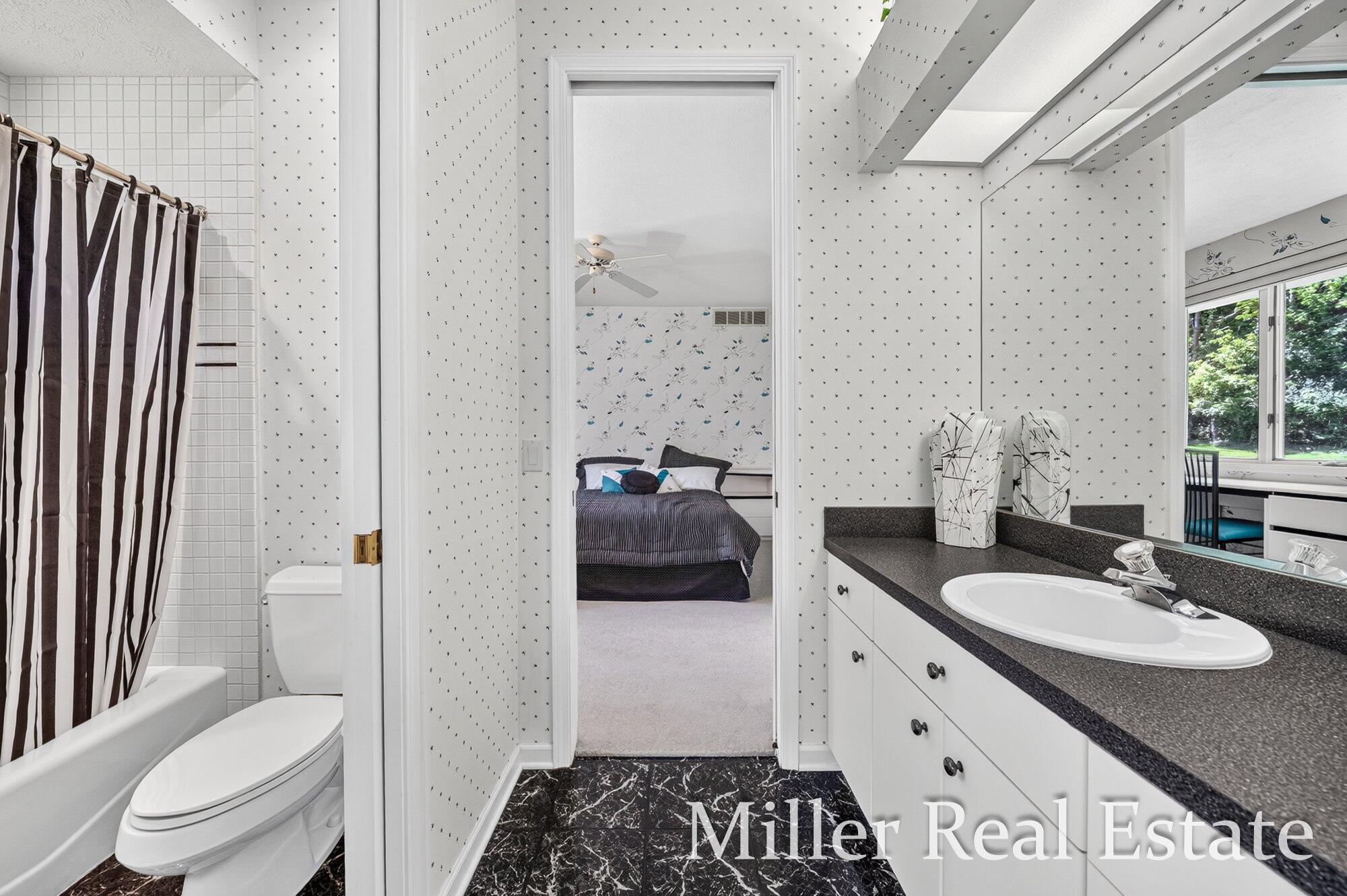 660 Indian Hills Drive Property Photo 40