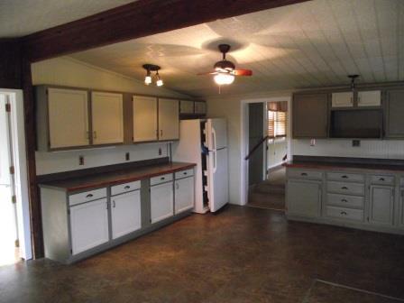 1316,28&70 E Chauvez Road Property Photo 10