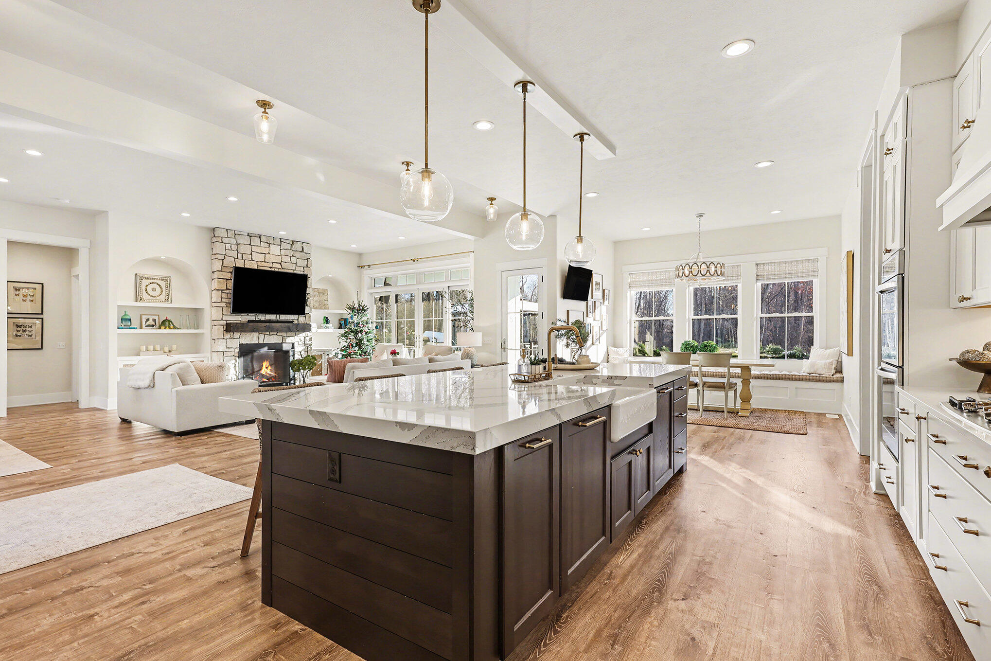 15080 Steve's Drive Property Photo 8