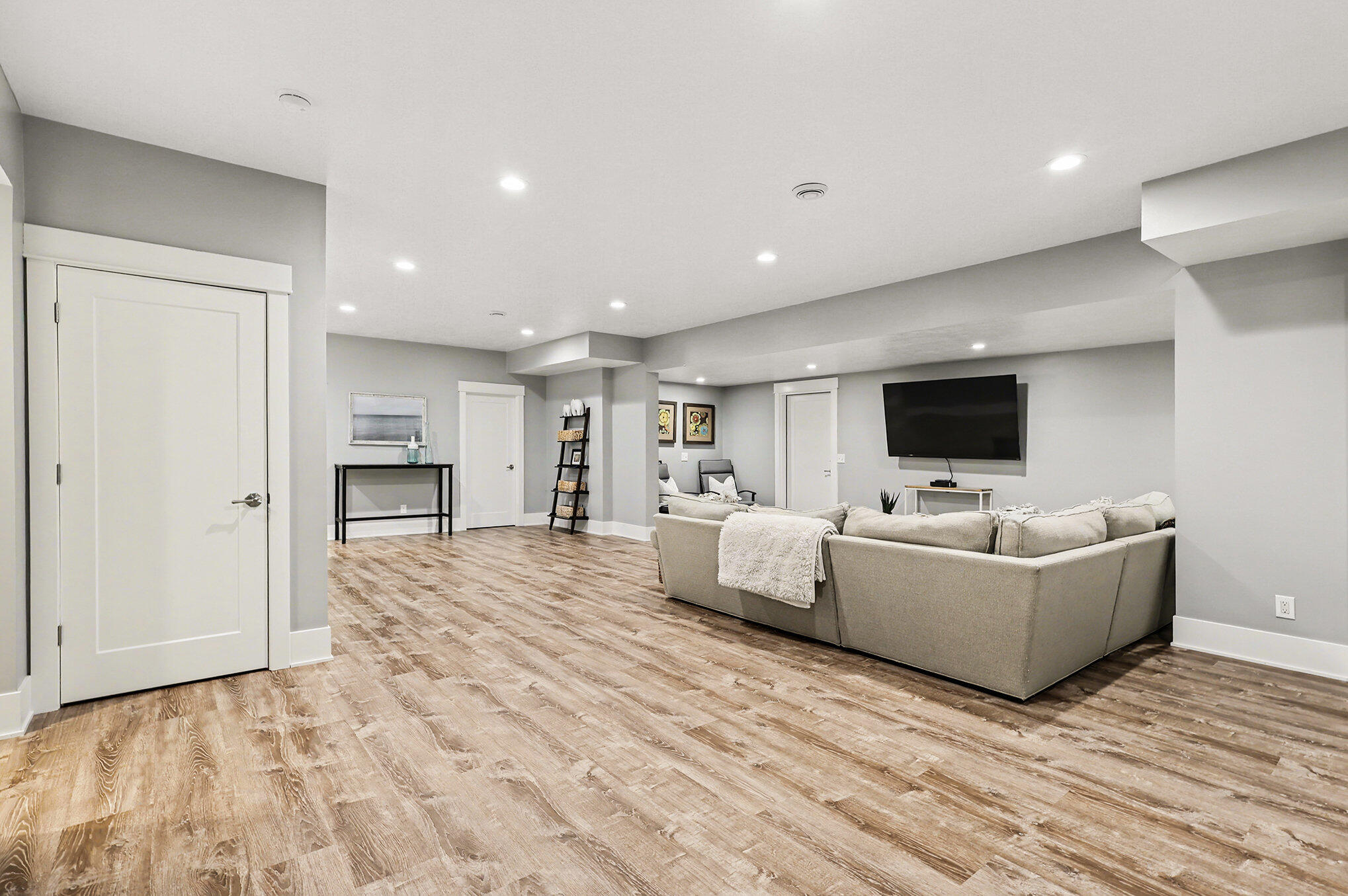 15080 Steve's Drive Property Photo 18