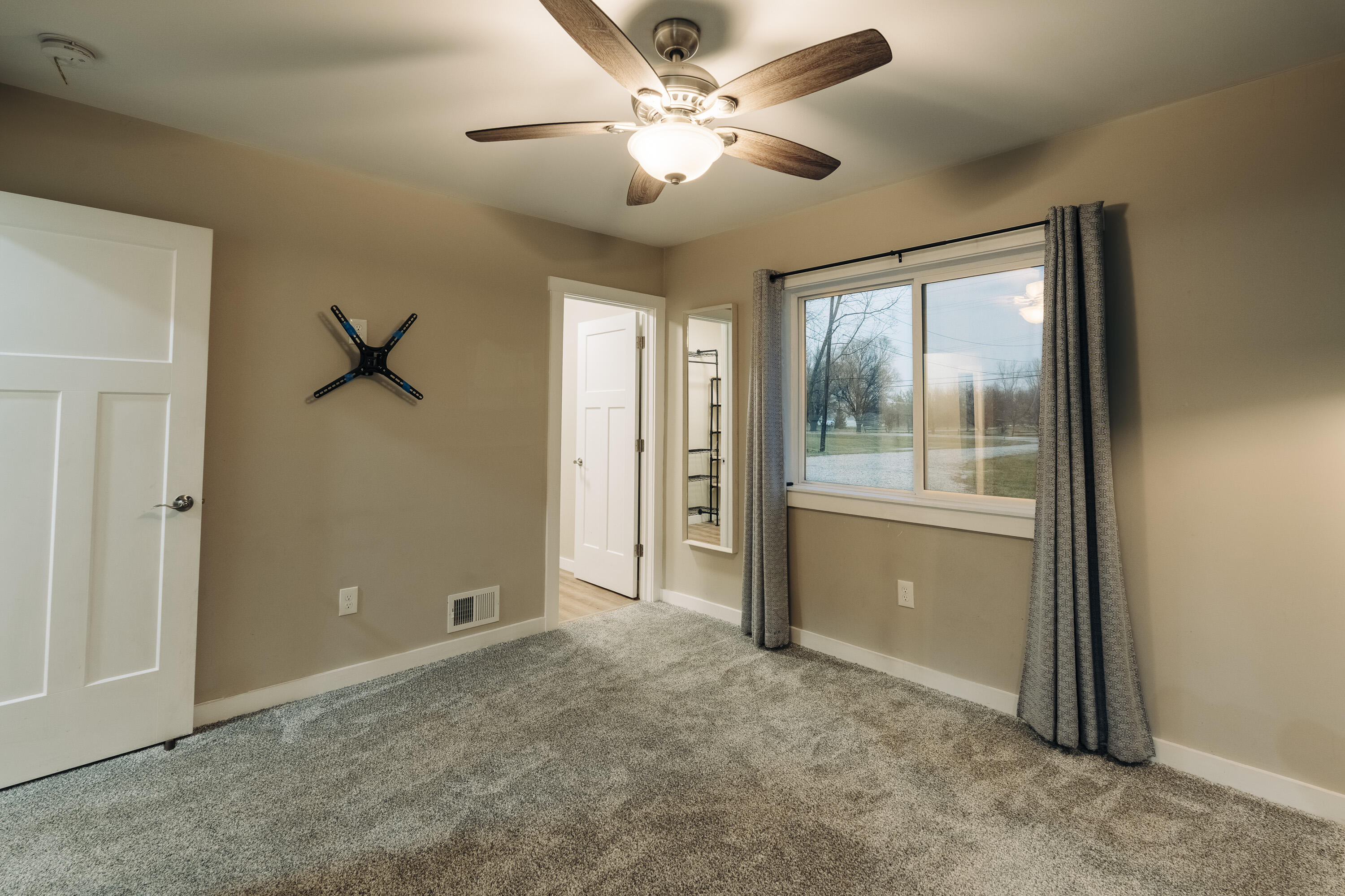 3005 Plank Road Property Photo 35
