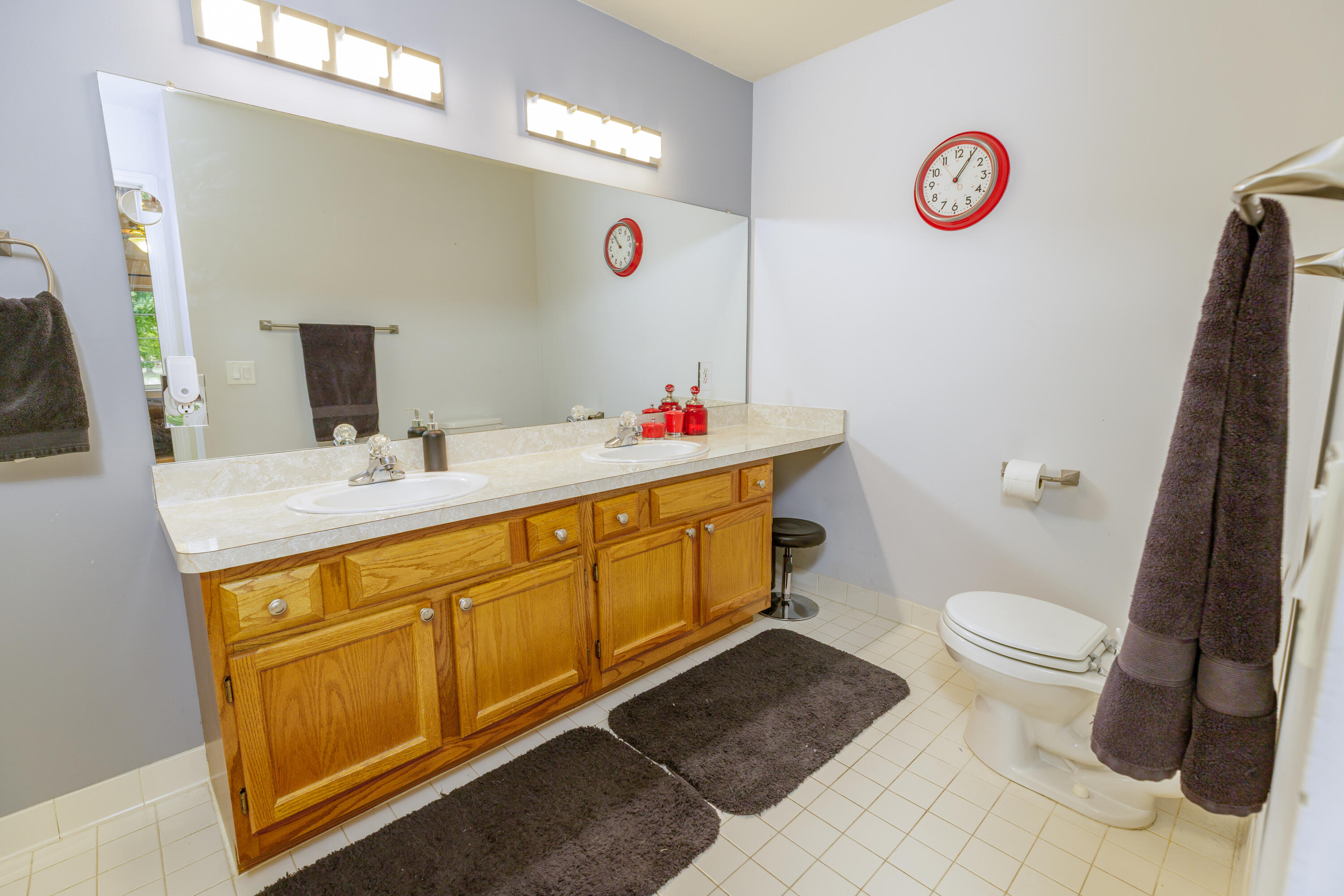 40049 Rolling Green Court Property Photo 16