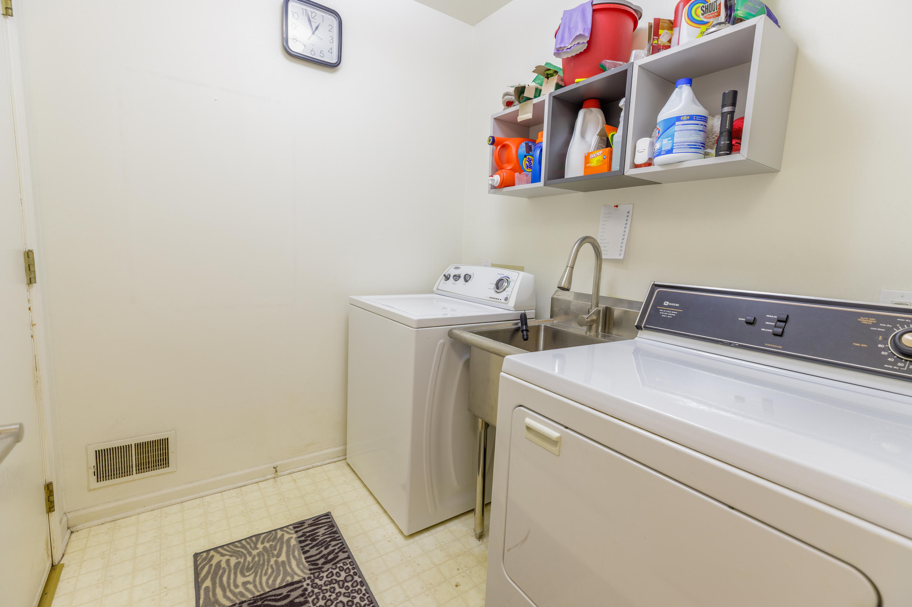 40049 Rolling Green Court Property Photo 21