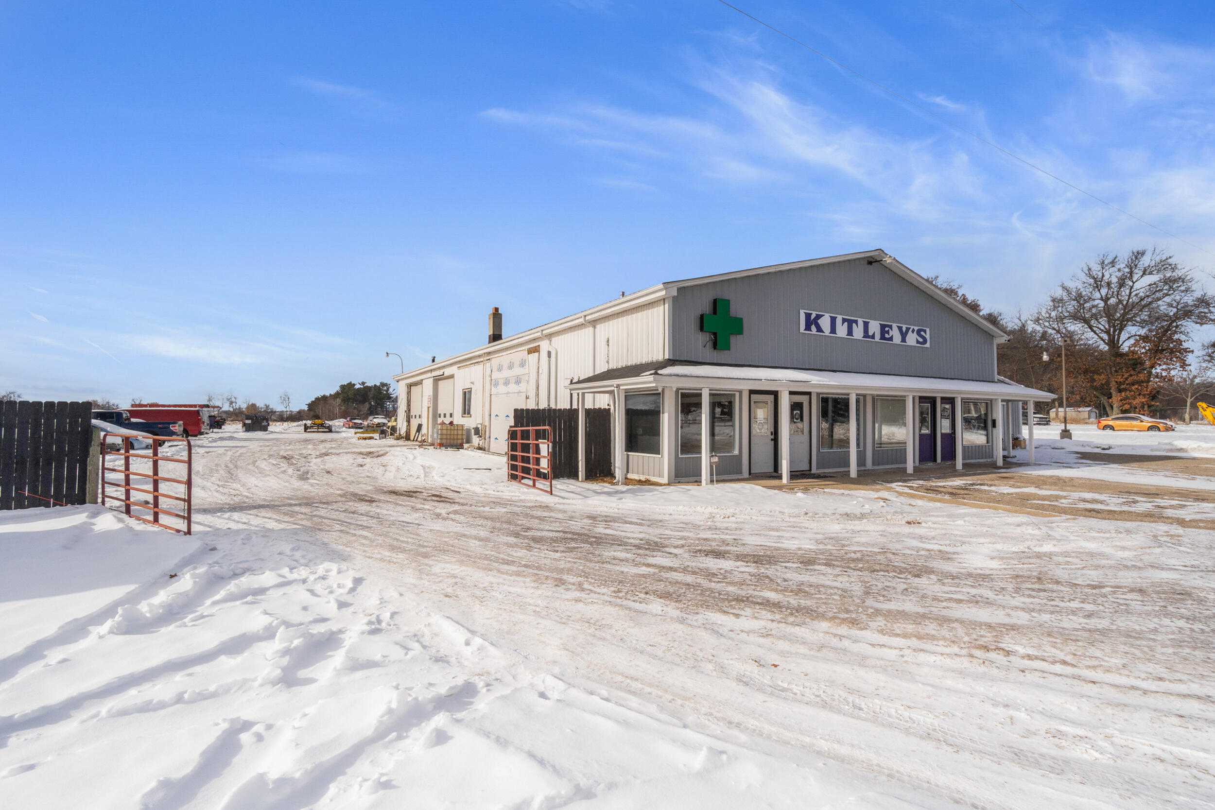 5010 S M-106 Property Photo 1