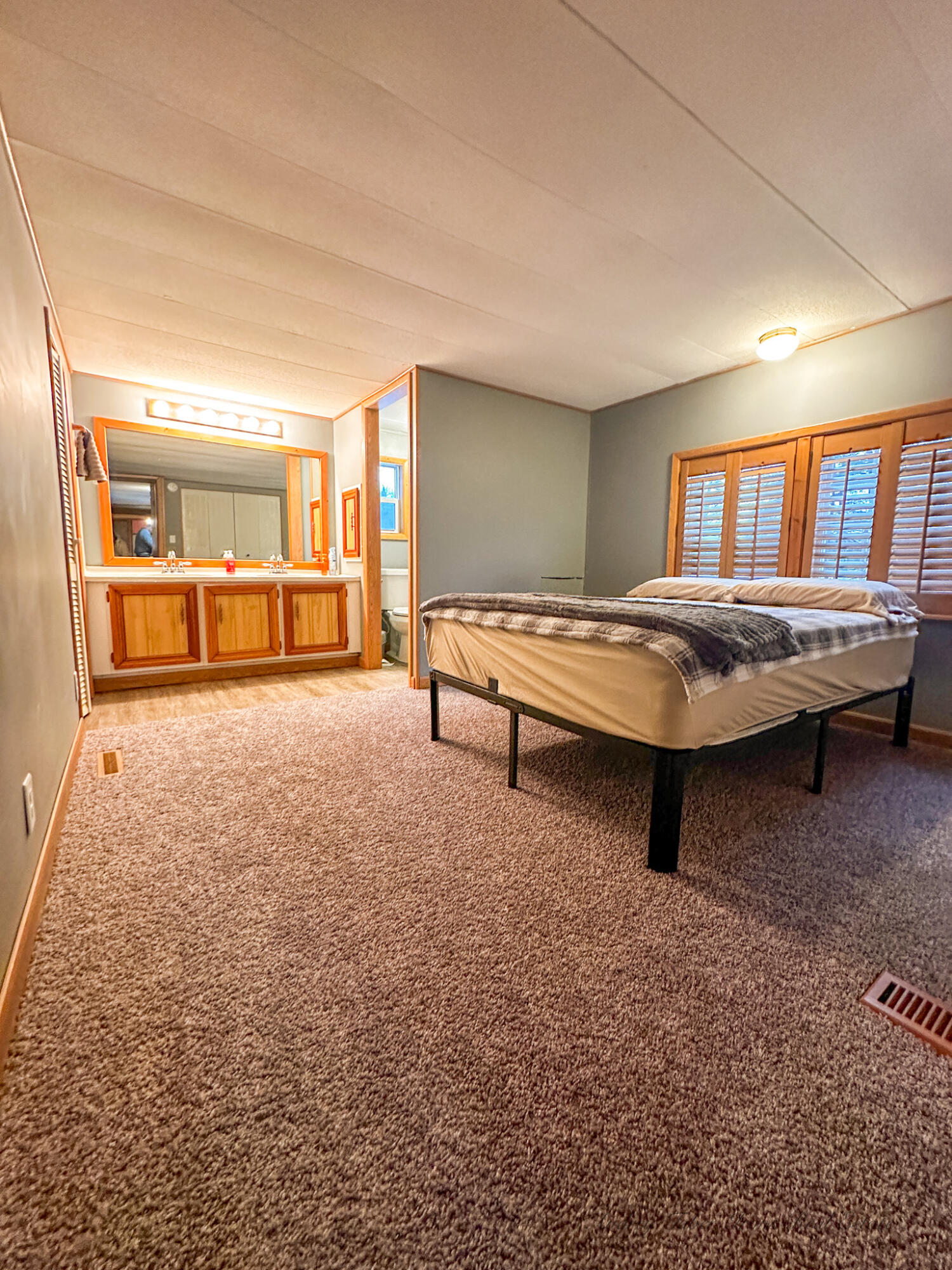 8933 E M 20 Property Photo 37
