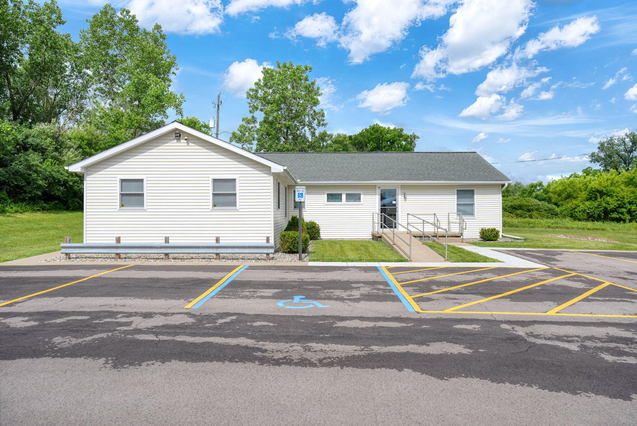 3165 County Farm Road Property Photo 4