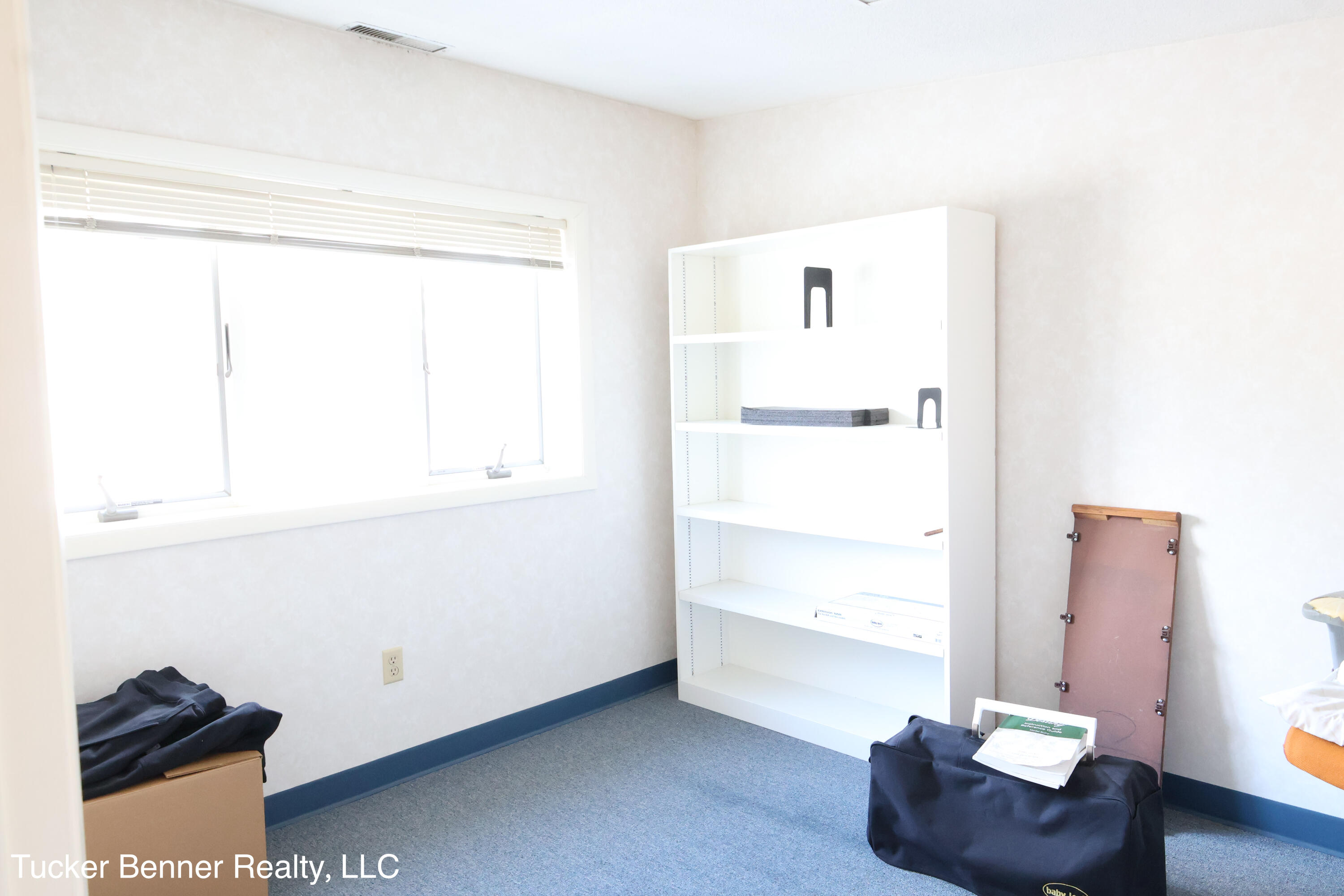 1461 Evanston Avenue Property Photo 11
