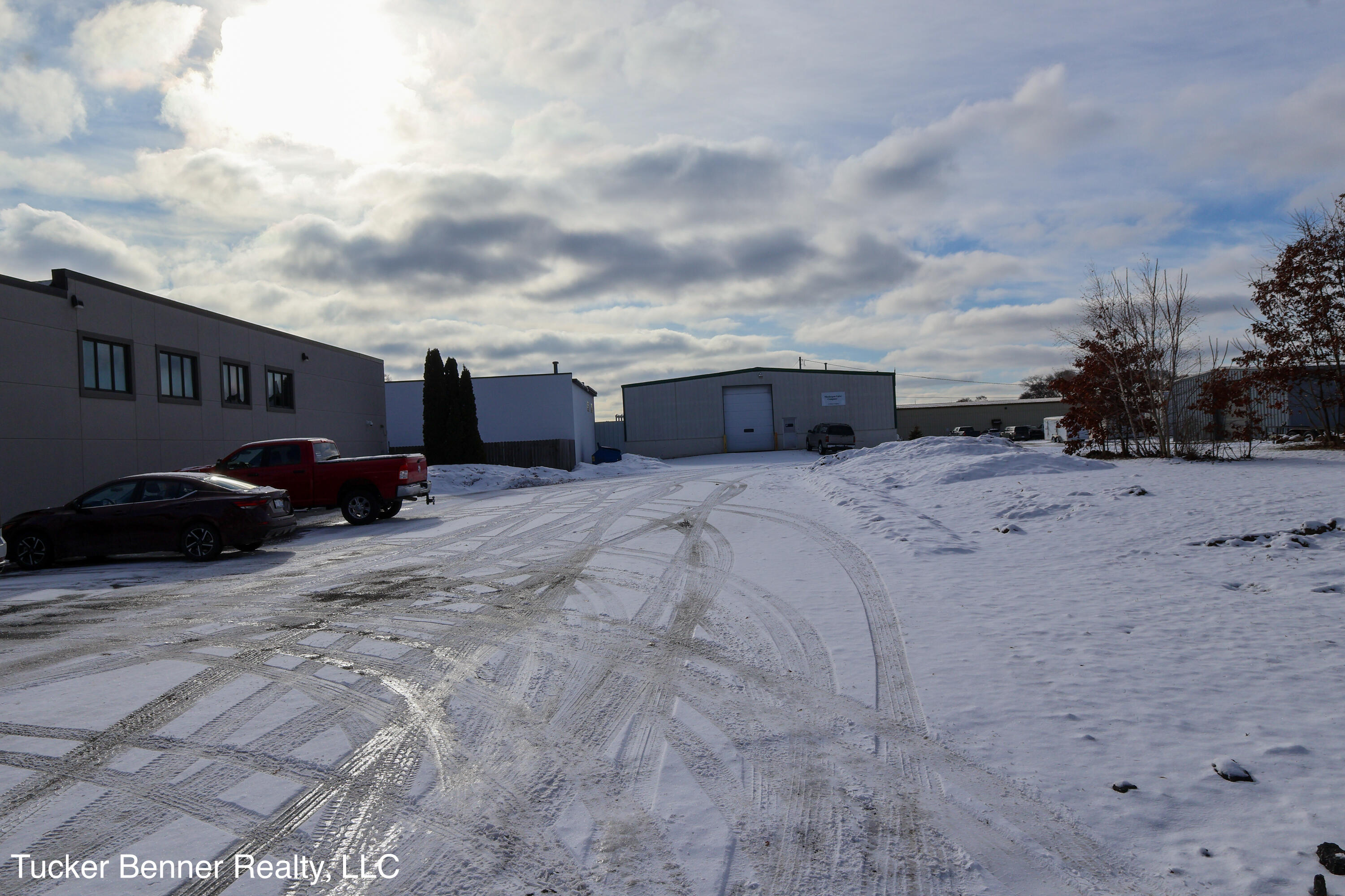 1461 Evanston Avenue Property Photo 40