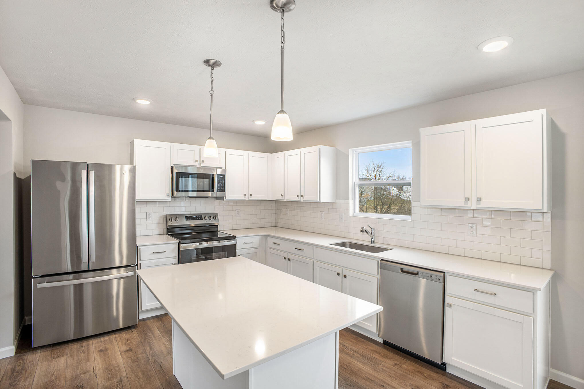 16314 Mitchell Creek Trail Property Photo 7