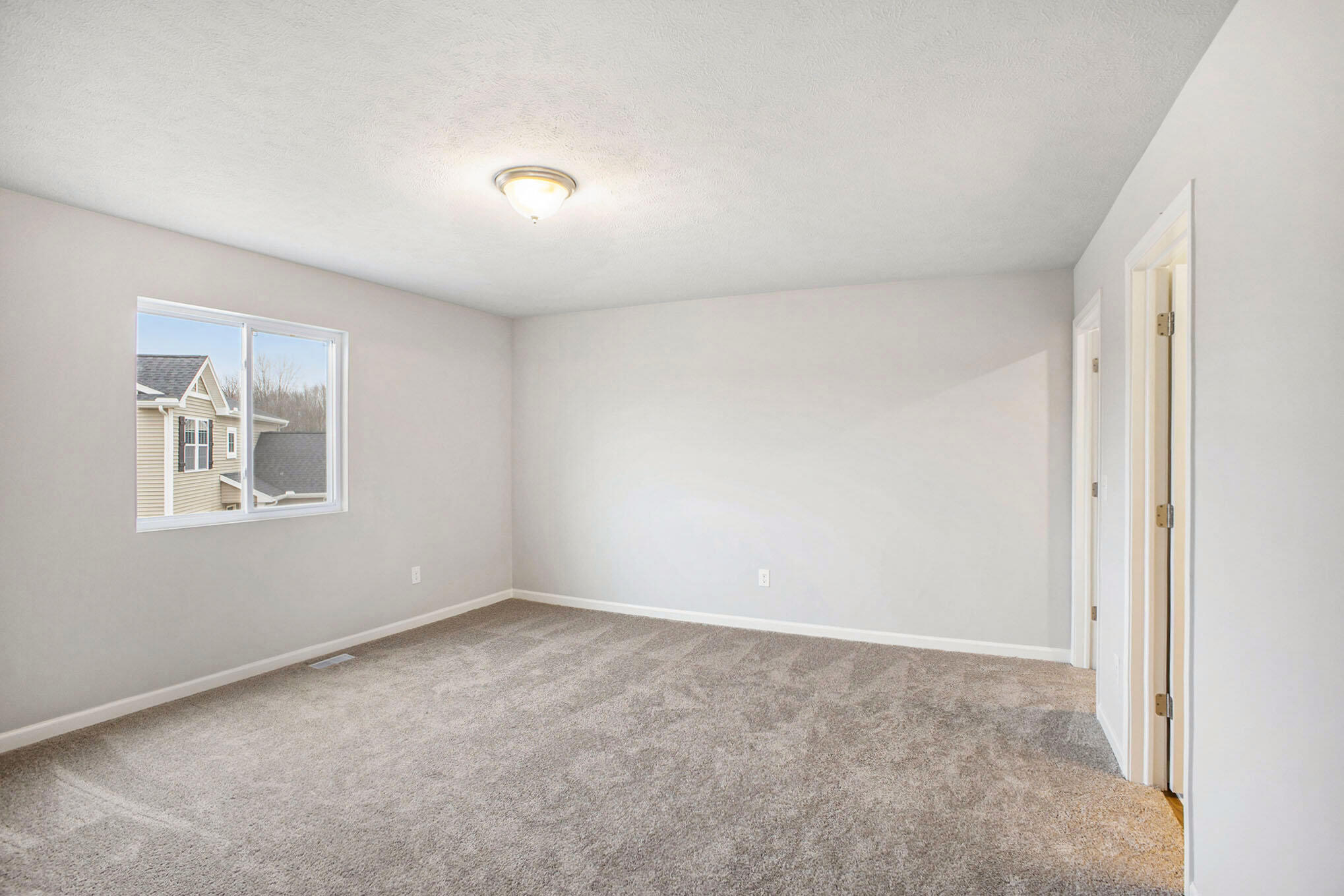 16314 Mitchell Creek Trail Property Photo 17