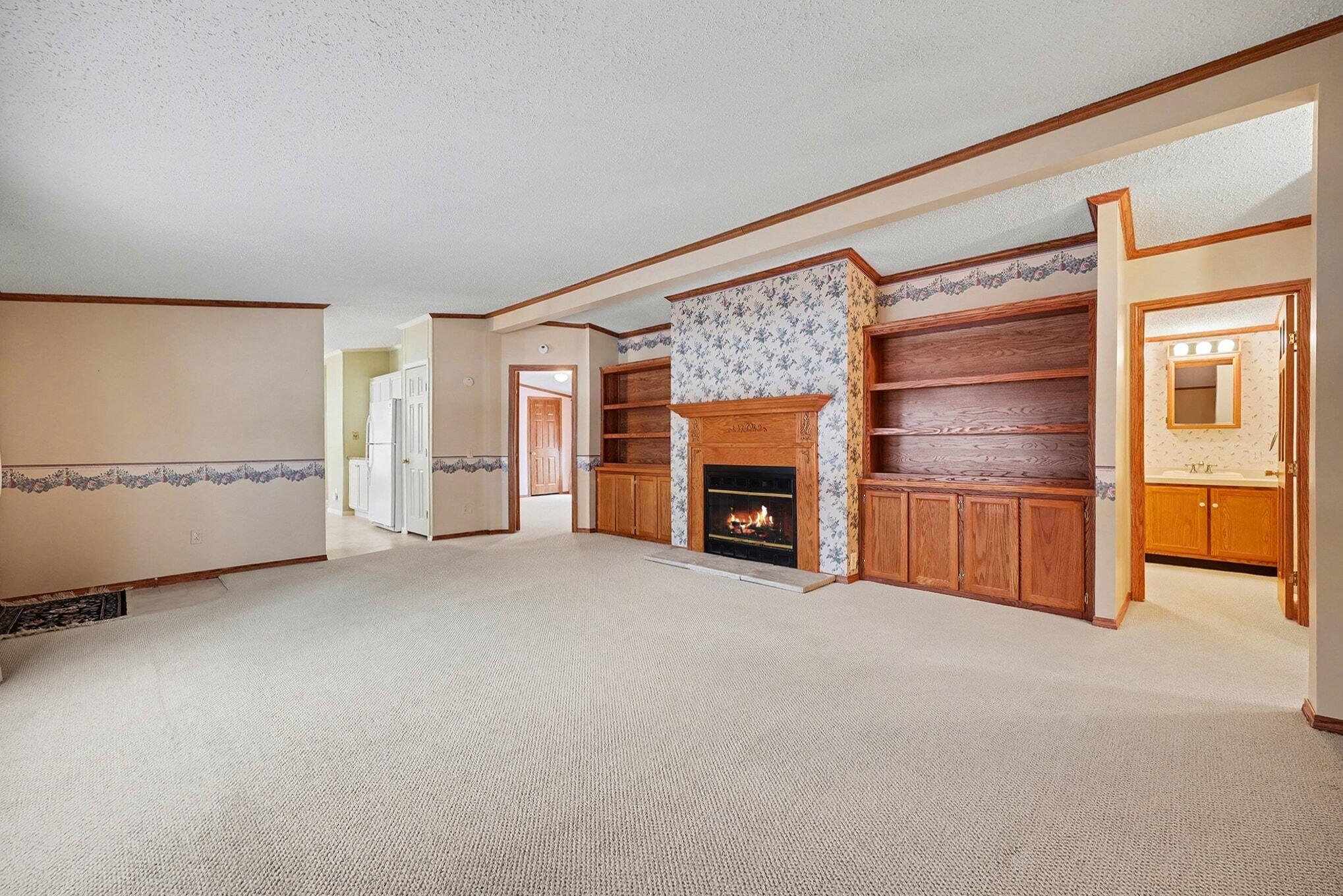 1330 Windridge Lane Property Photo 8