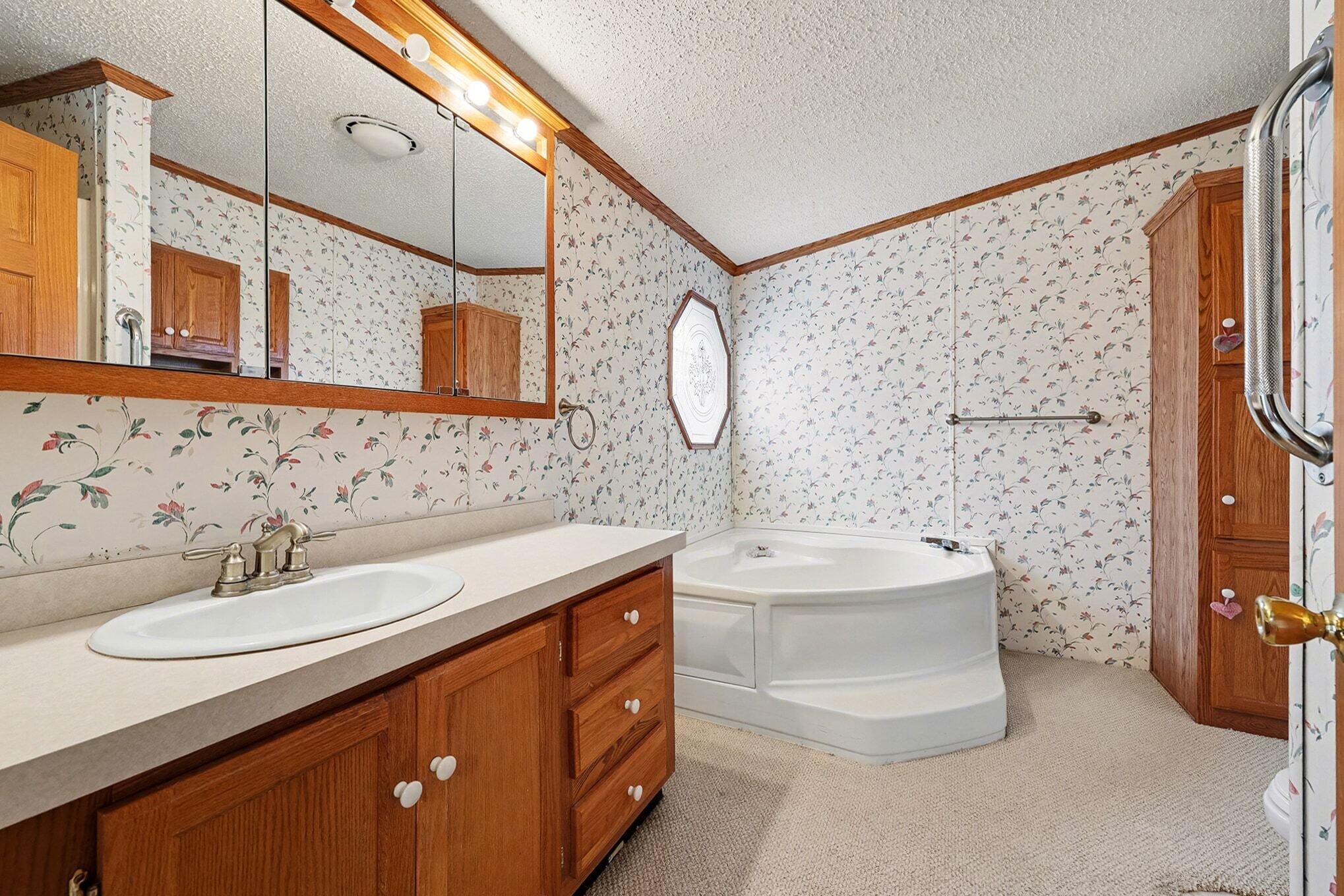 1330 Windridge Lane Property Photo 13