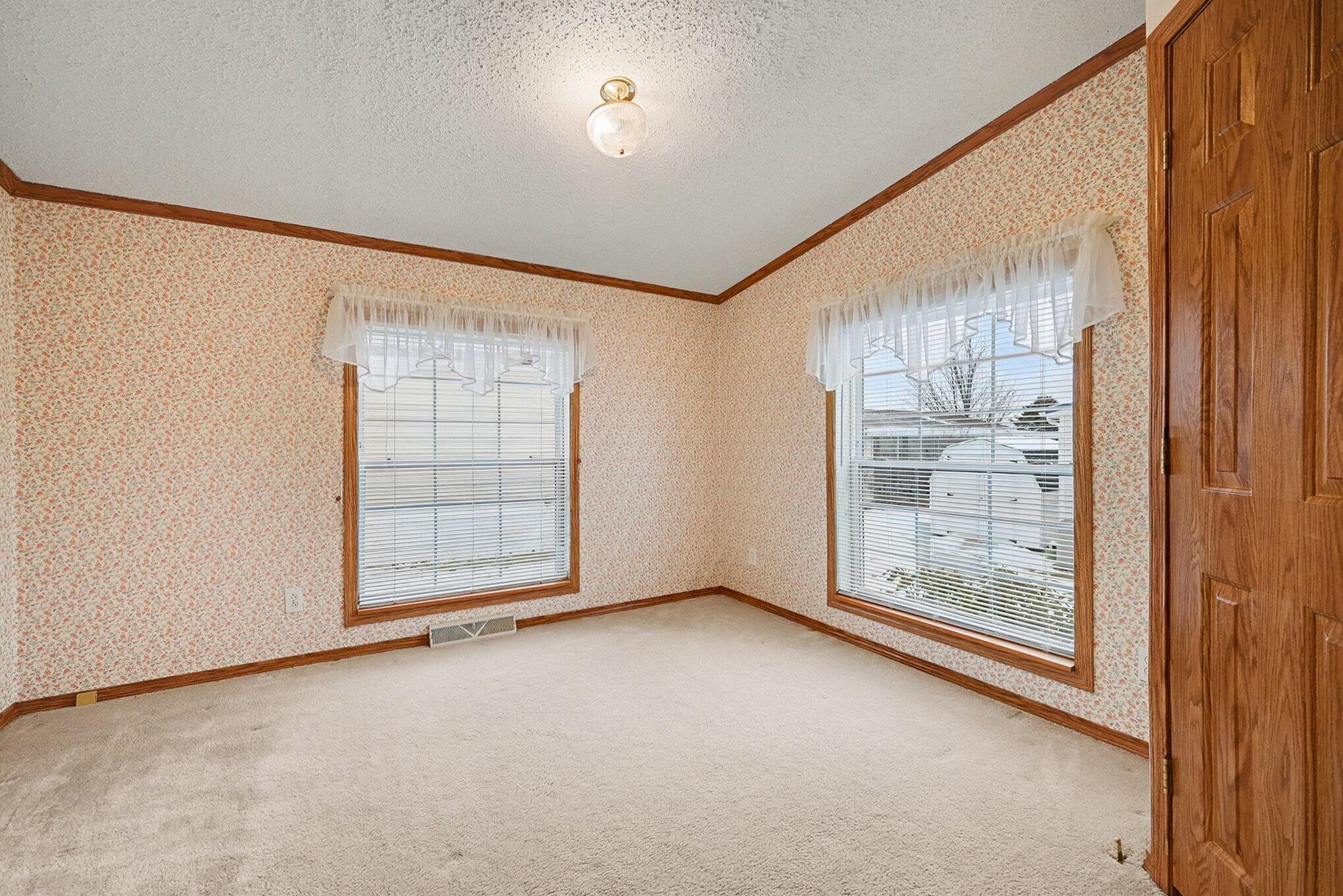 1330 Windridge Lane Property Photo 15
