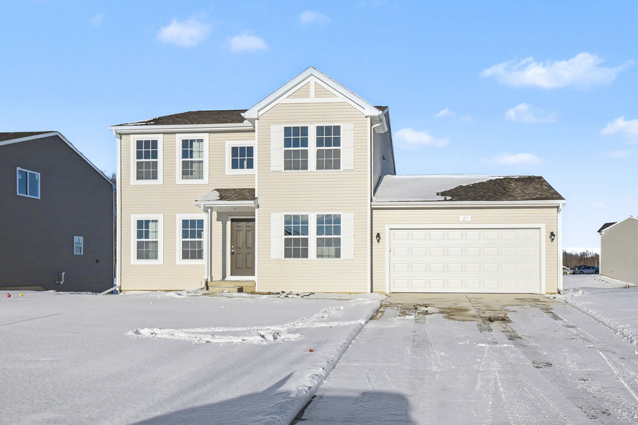 5570 Mammoth Drive Se Property Photo 1