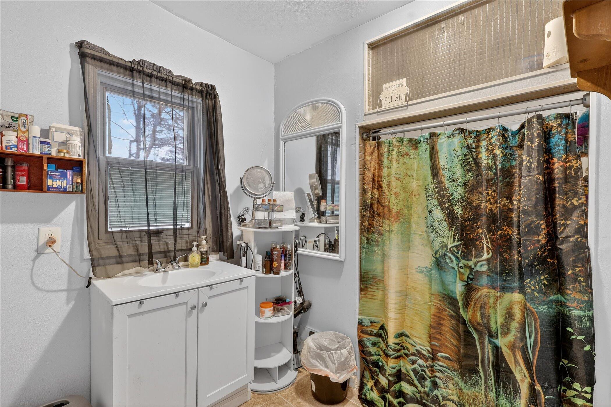 620 E Green Street Property Photo 17