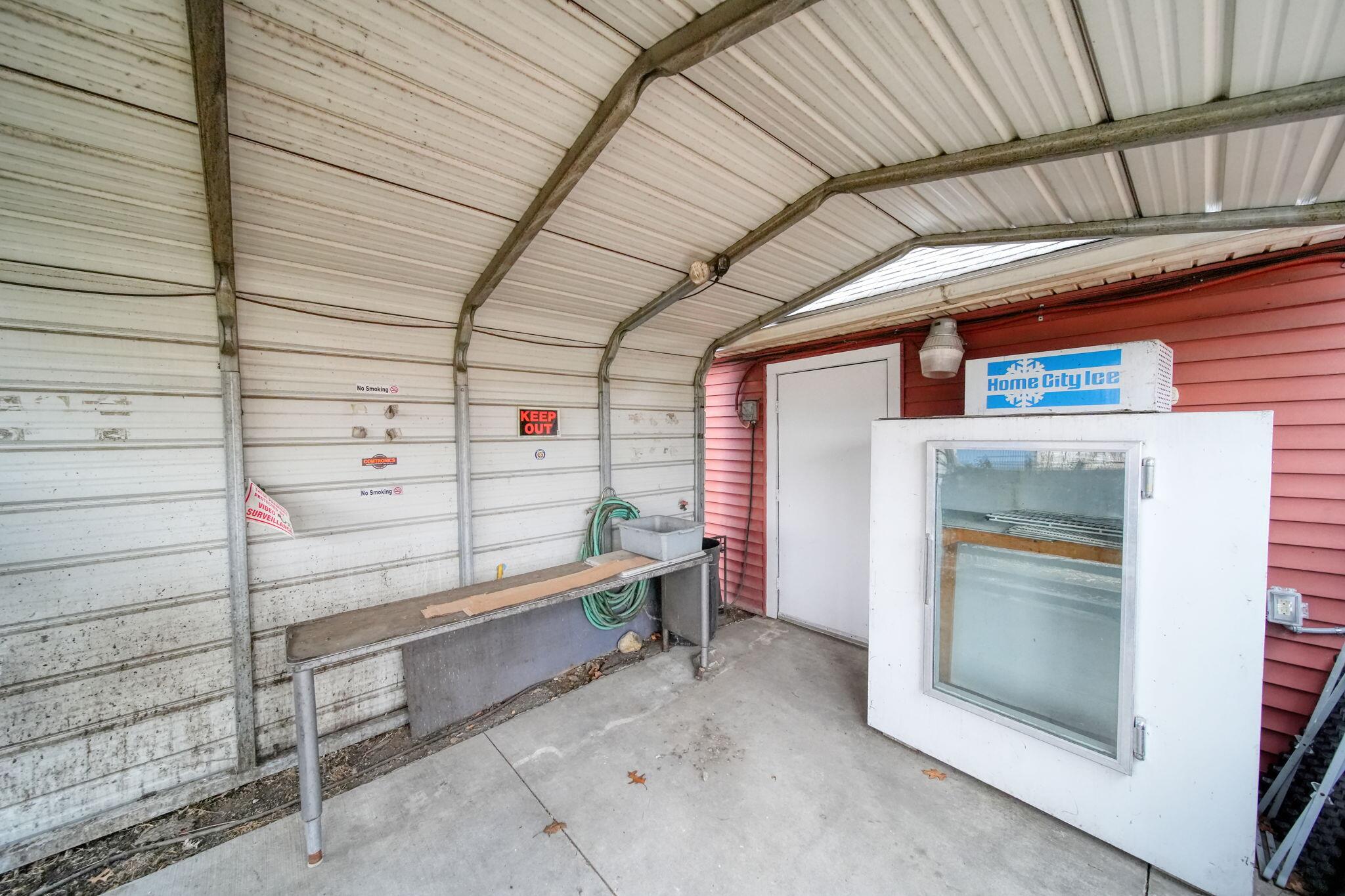 107 E Jackson Road Property Photo 35
