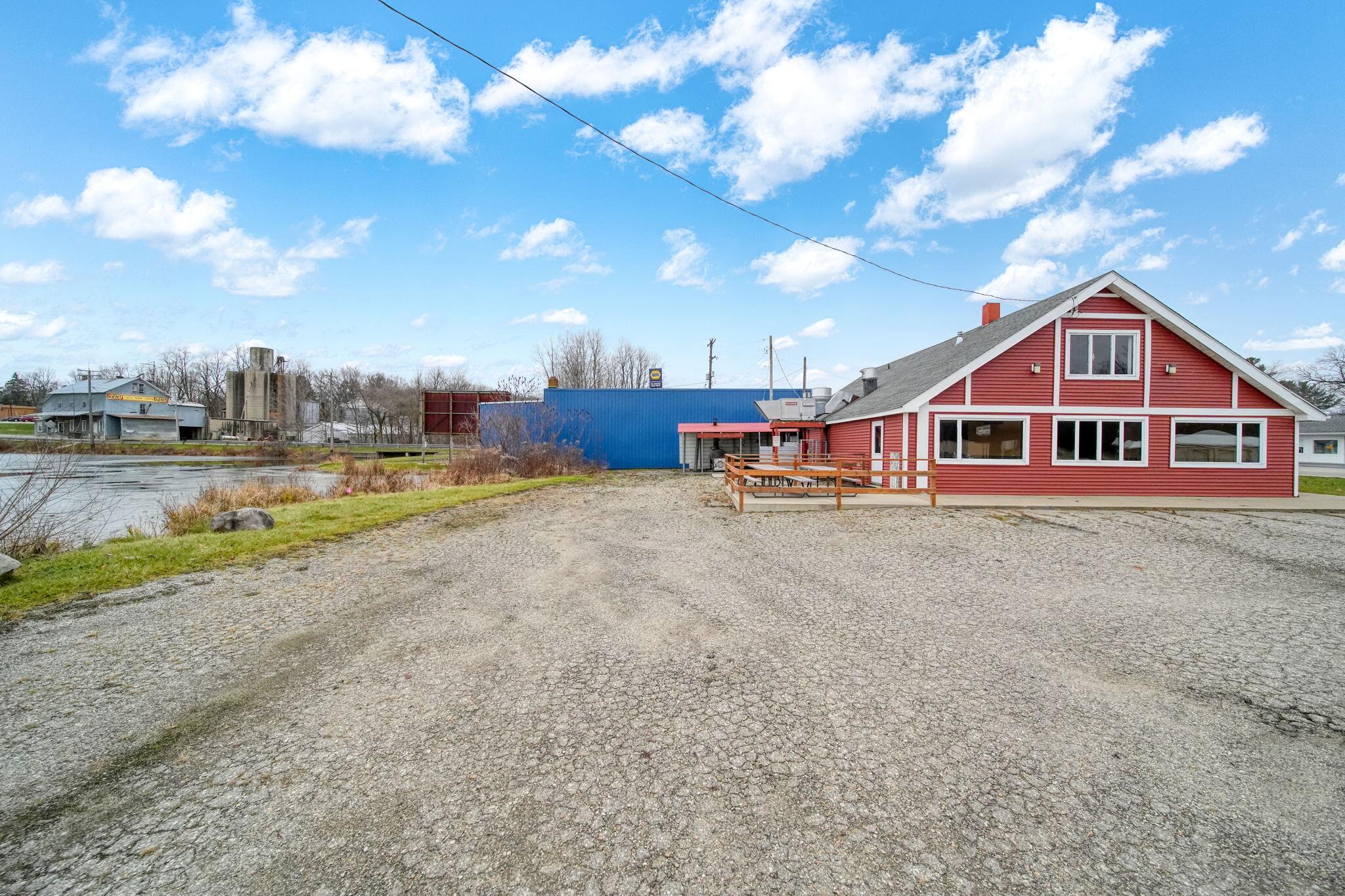 107 E Jackson Road Property Photo 38