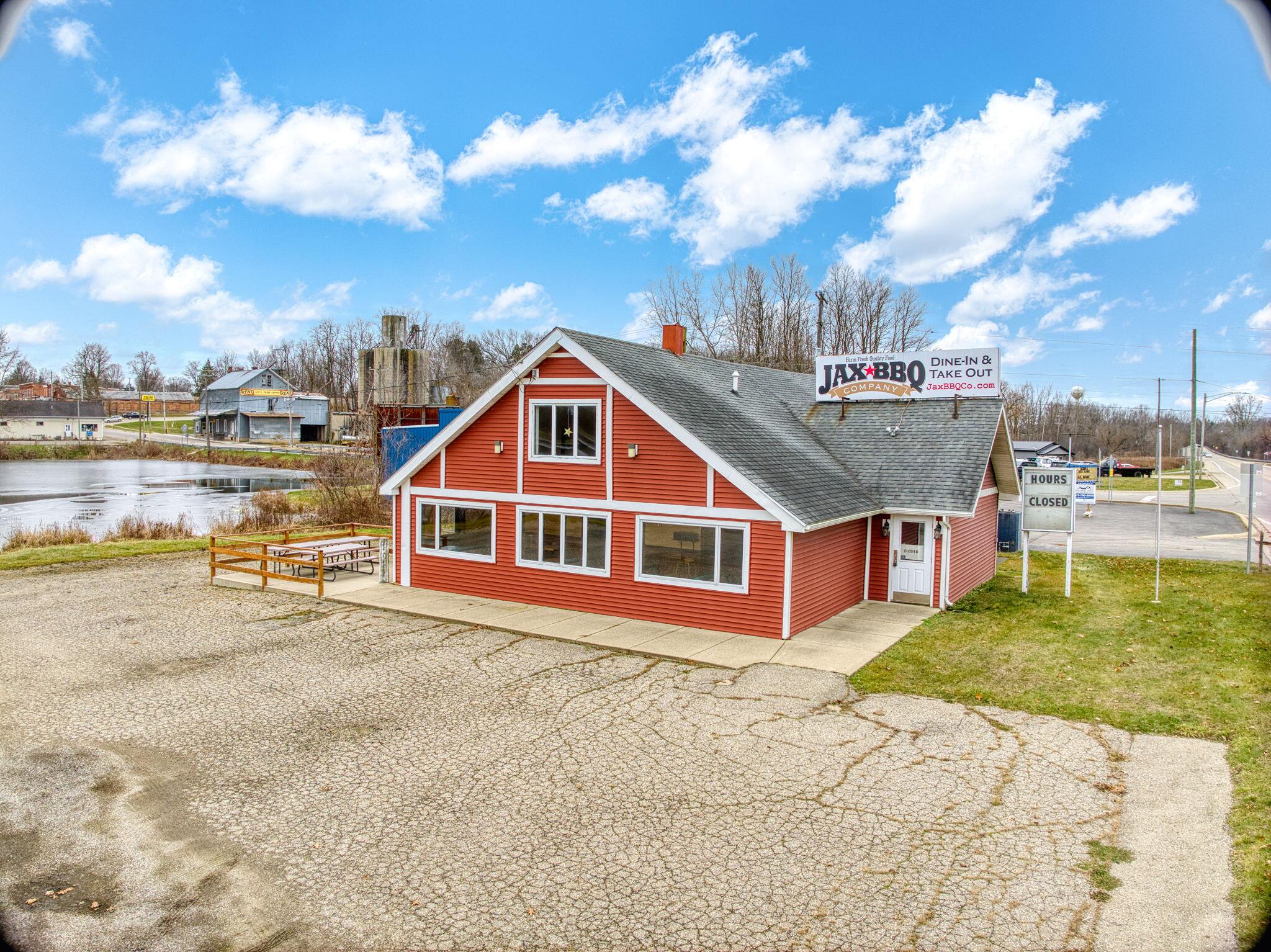 107 E Jackson Road Property Photo 40