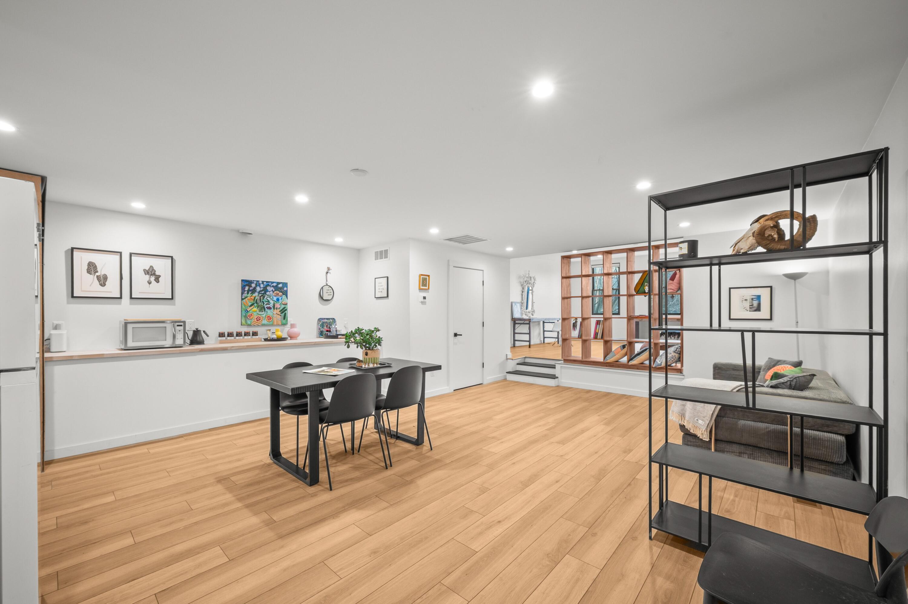 24 N Elm Street Property Photo 13