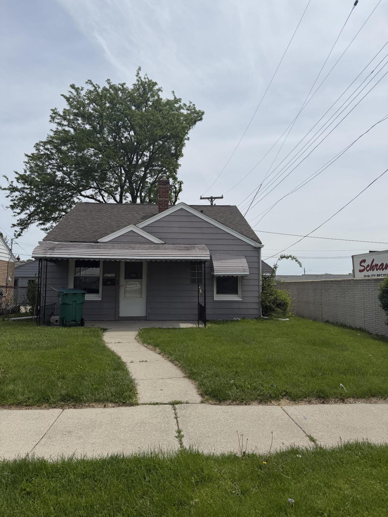 22732 Rosalind Avenue Property Photo 1