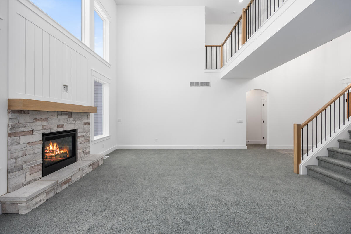 8774 Patterson Avenue Se Property Photo 14