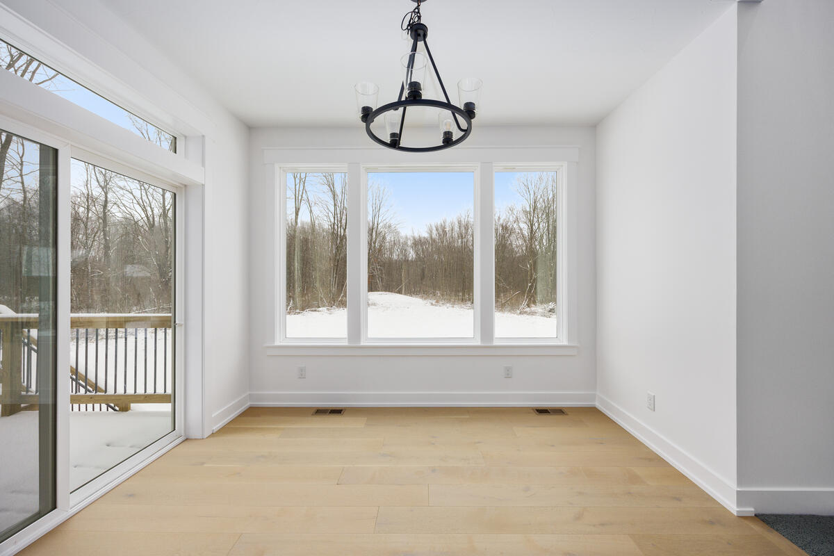 8774 Patterson Avenue Se Property Photo 28