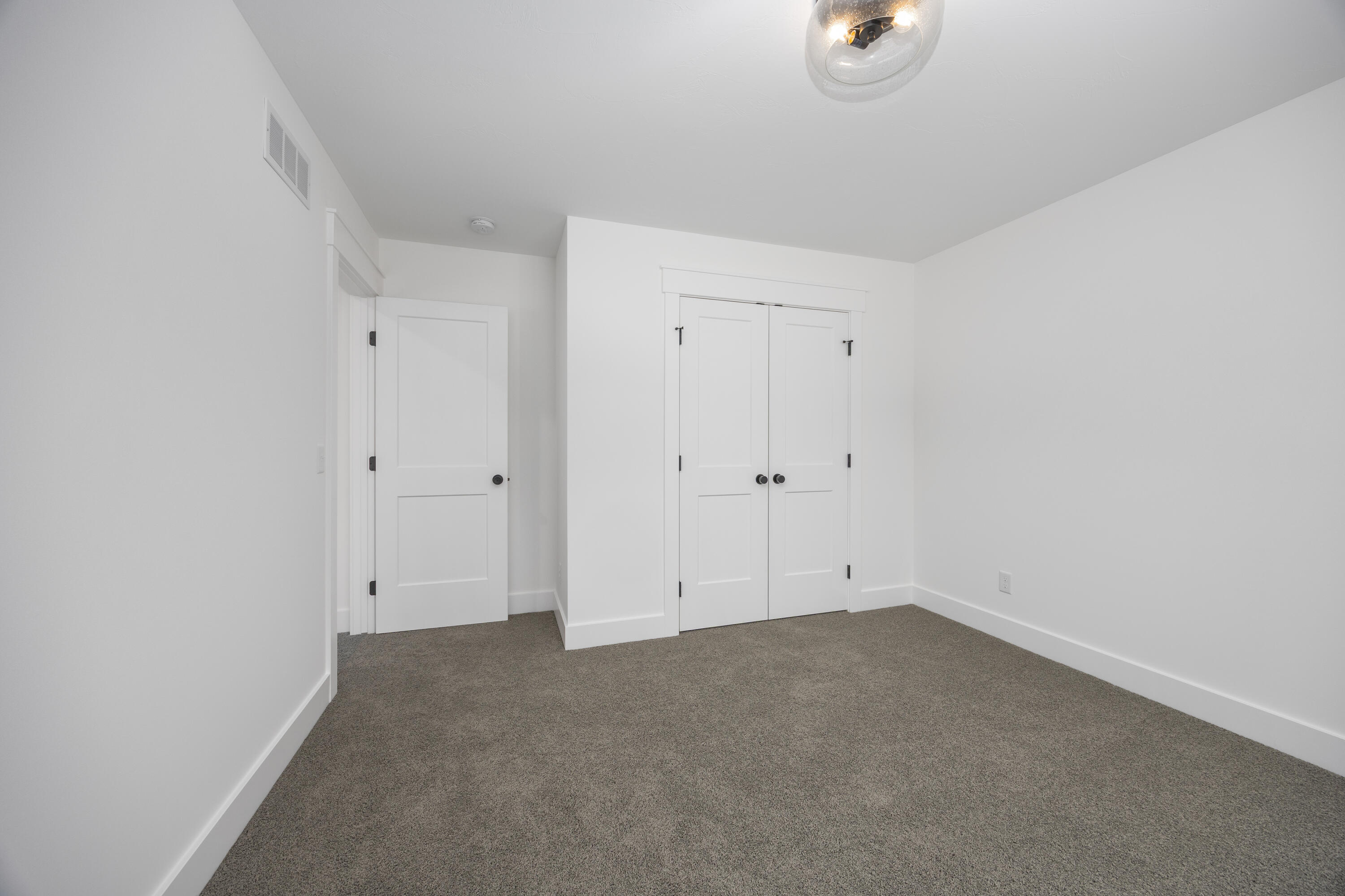 8774 Patterson Avenue Se Property Photo 65