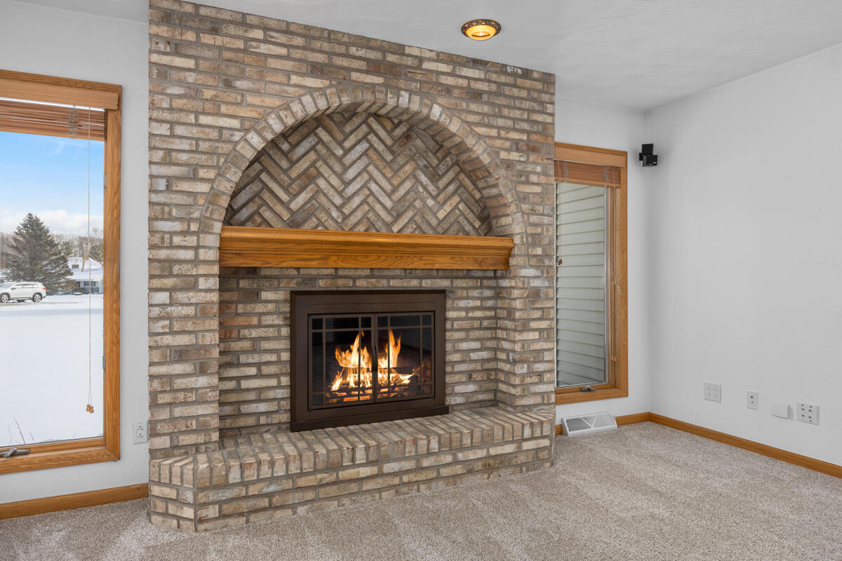 6185 Willow Run Drive Property Photo 18
