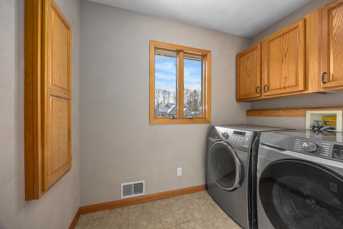 6185 Willow Run Drive Property Photo 21