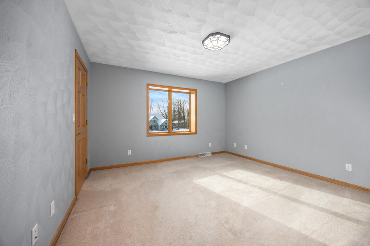6185 Willow Run Drive Property Photo 35