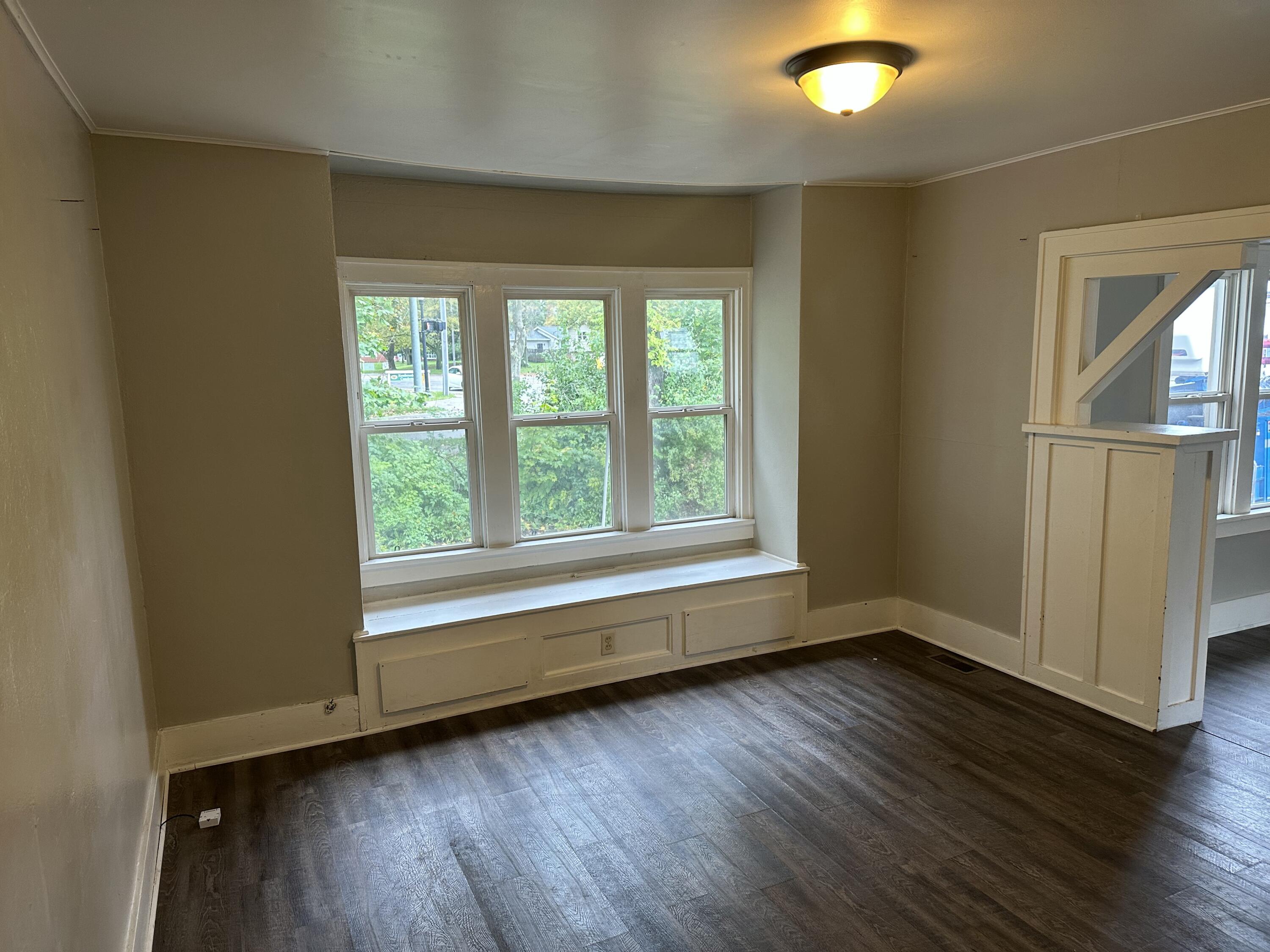 3427 3429 W Michigan Avenue Property Photo 8