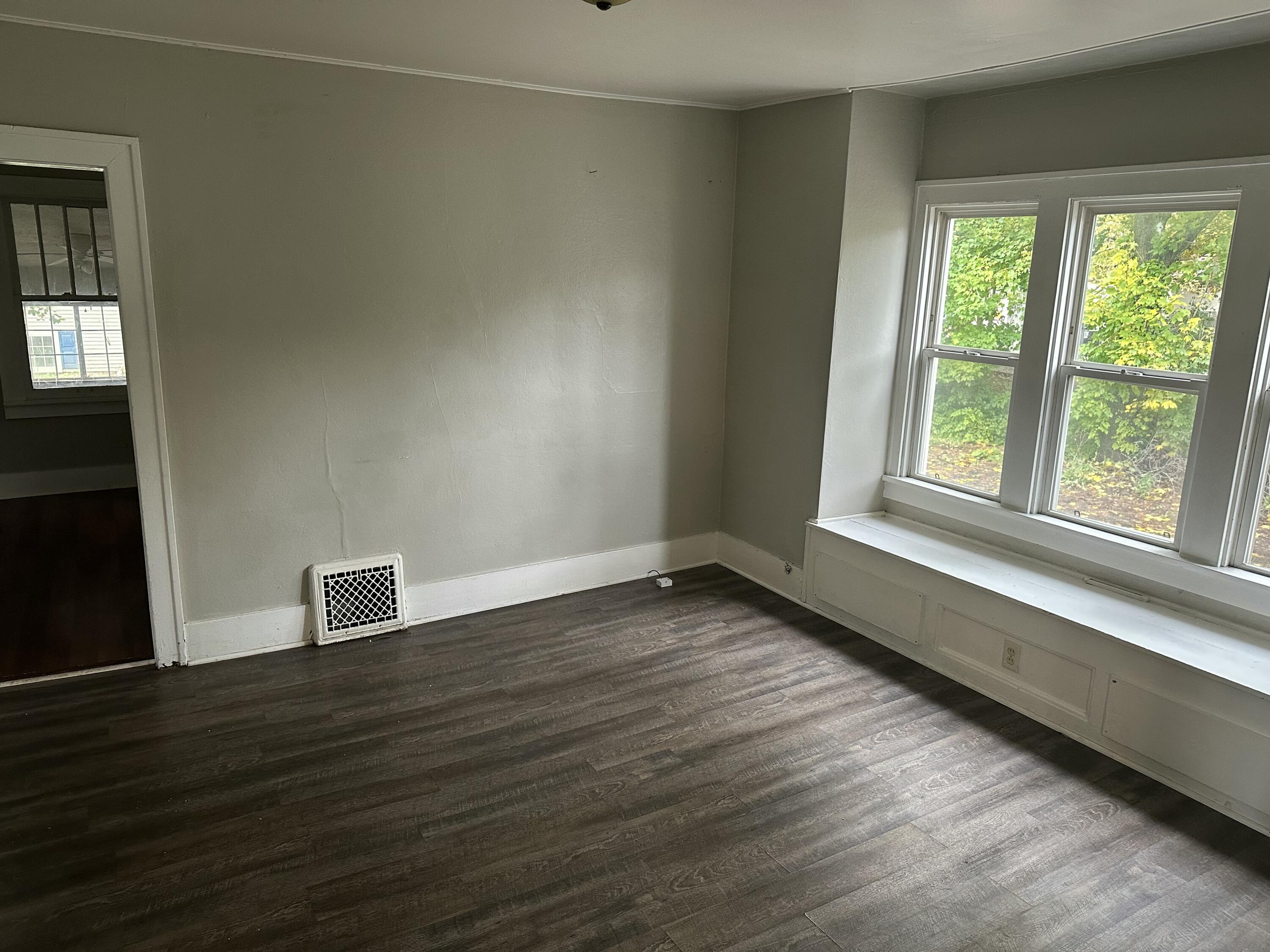 3427 3429 W Michigan Avenue Property Photo 11