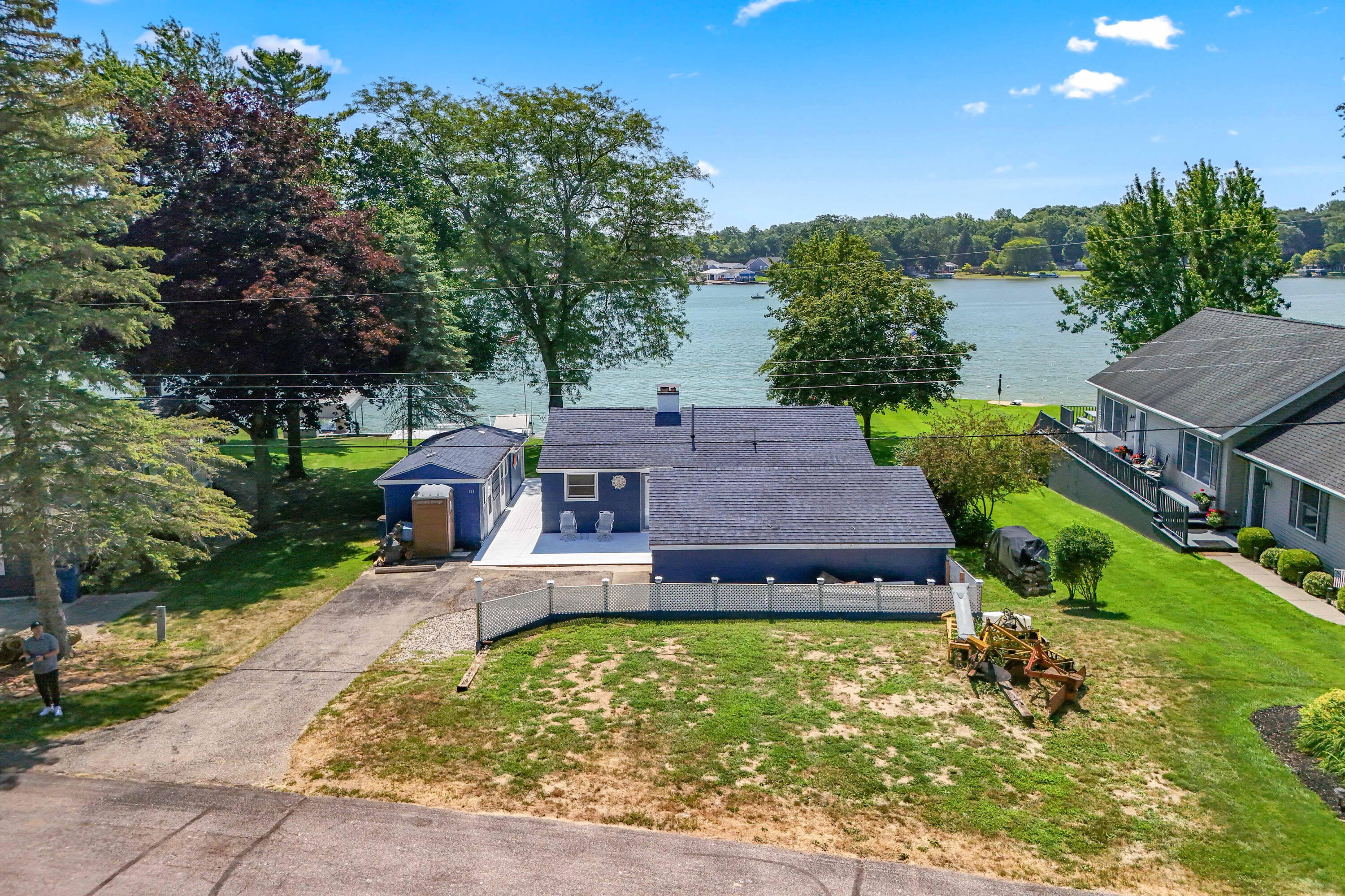 181 Dons Drive Property Photo 3