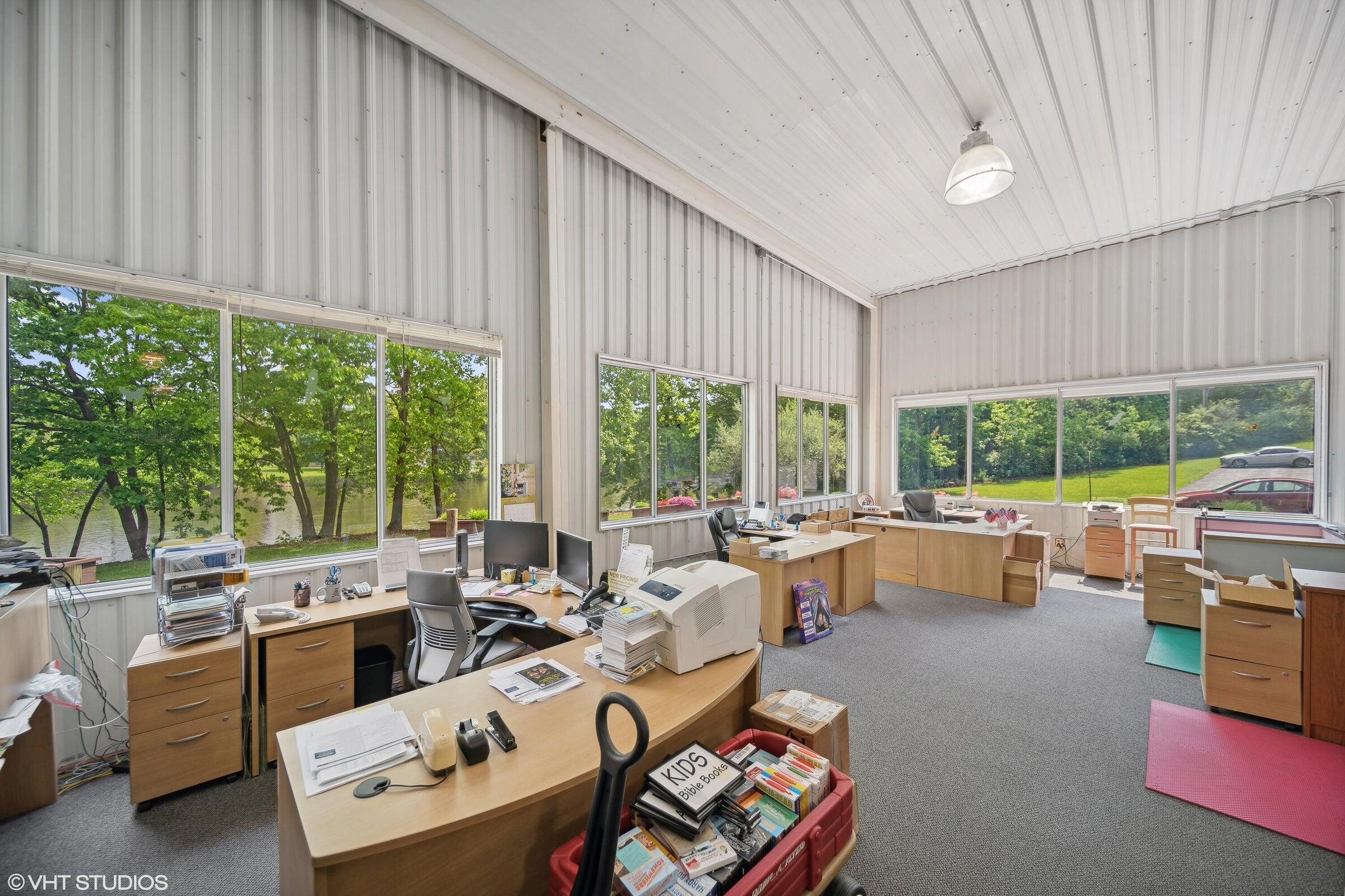 15437 Red Bud Trail N Property Photo 19
