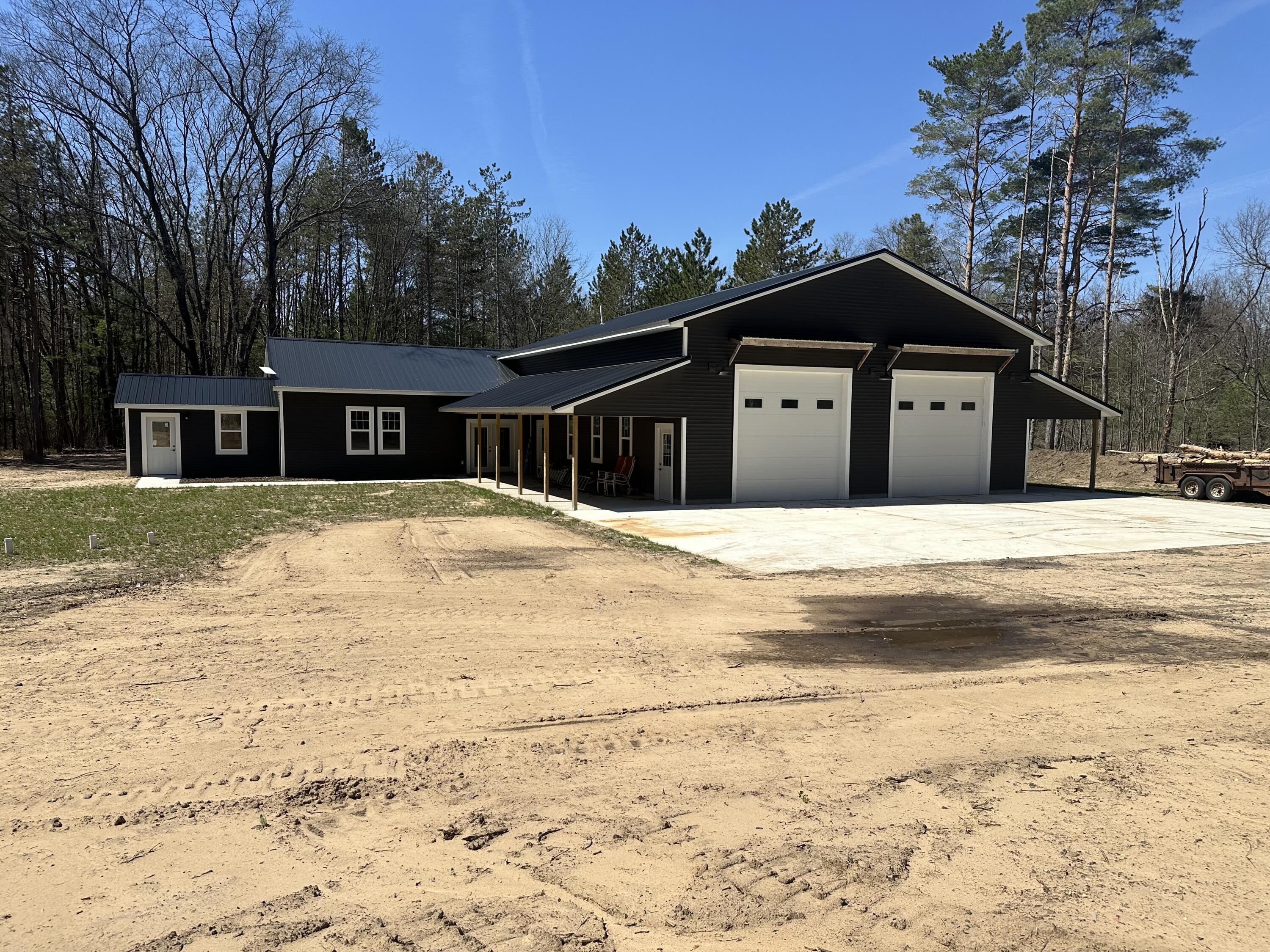604 W Beaver Road Property Photo 1