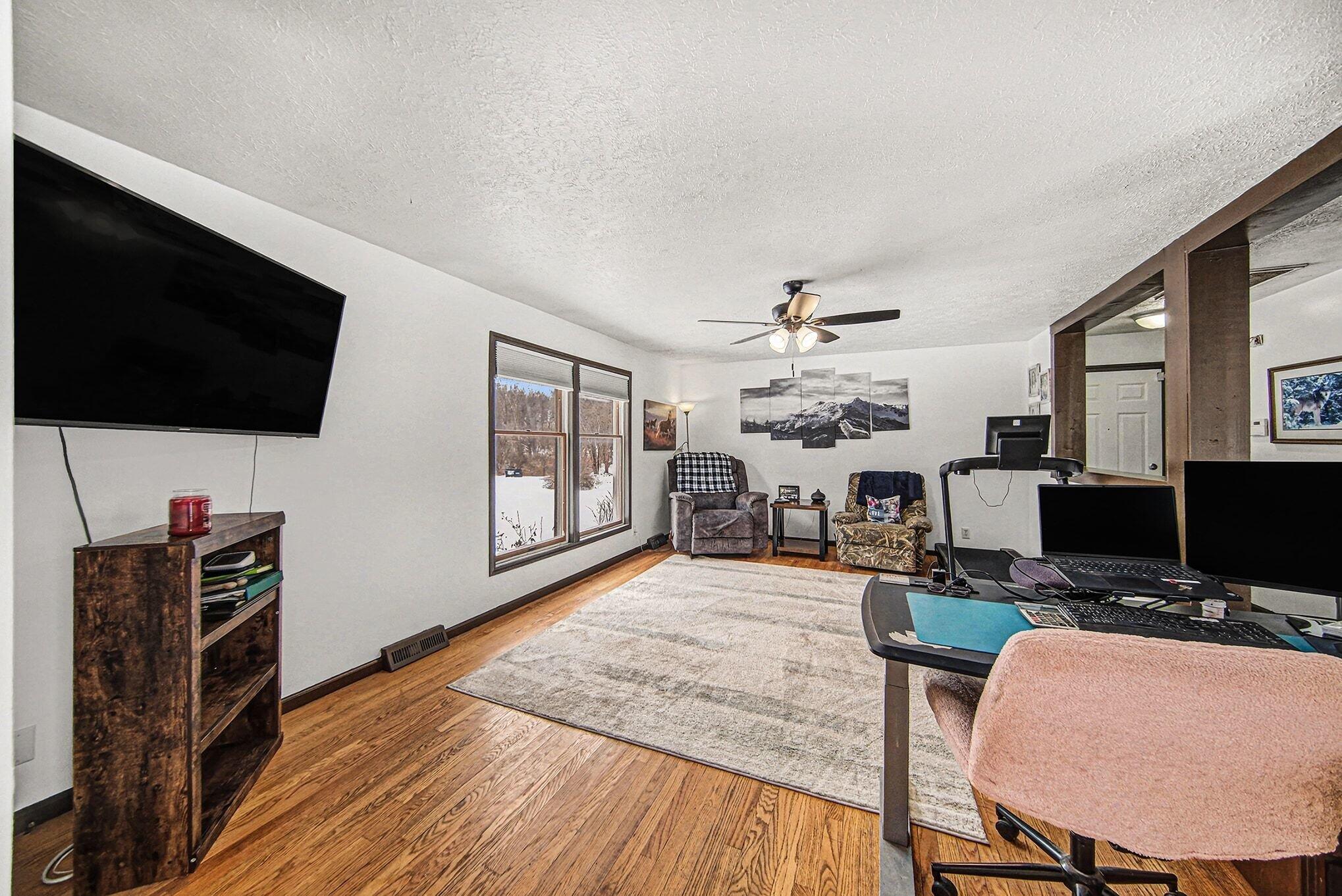 10955 Sooten Road Property Photo 5