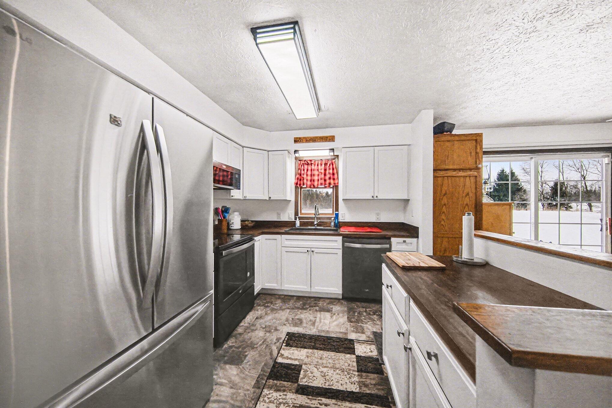 10955 Sooten Road Property Photo 7