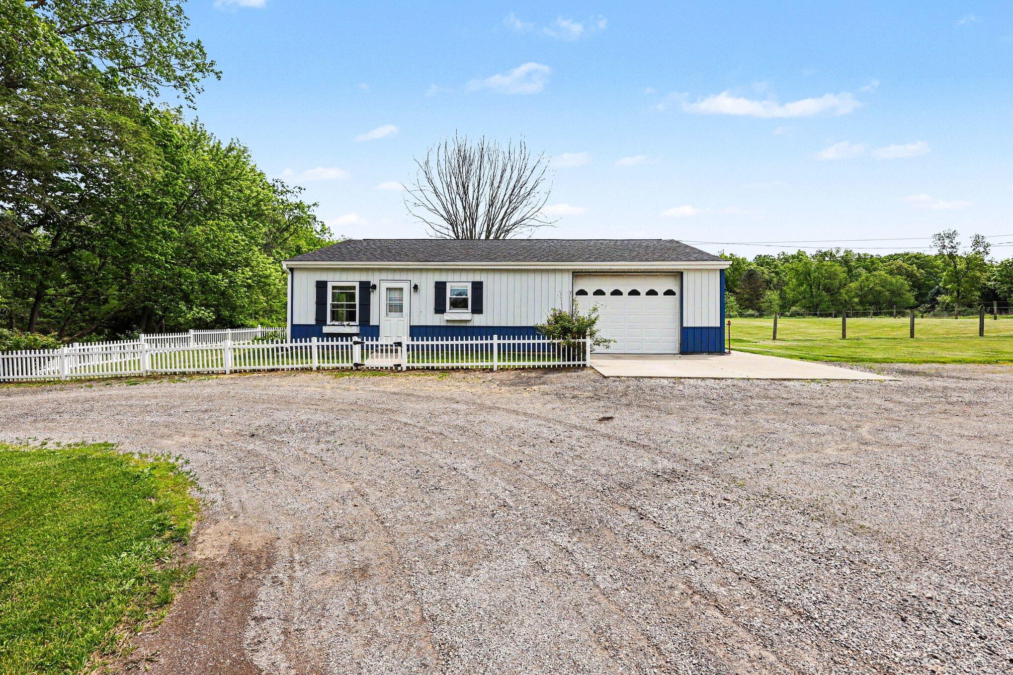 10955 Sooten Road Property Photo 17