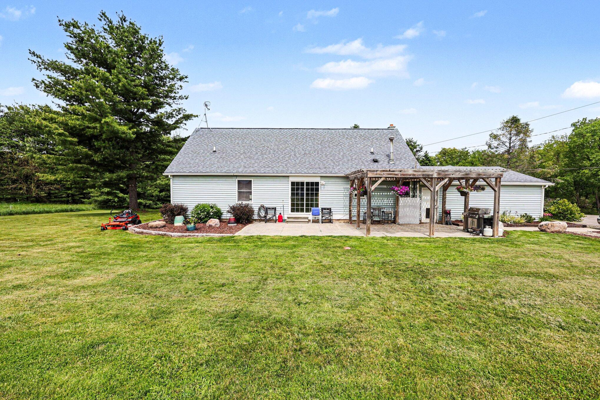 10955 Sooten Road Property Photo 18