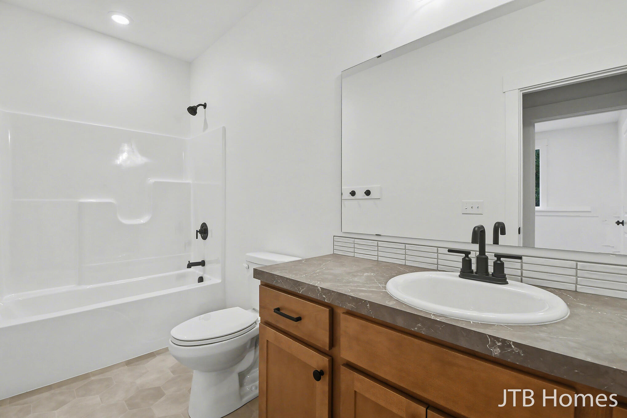5940 Valley Point Drive Se Property Photo 25