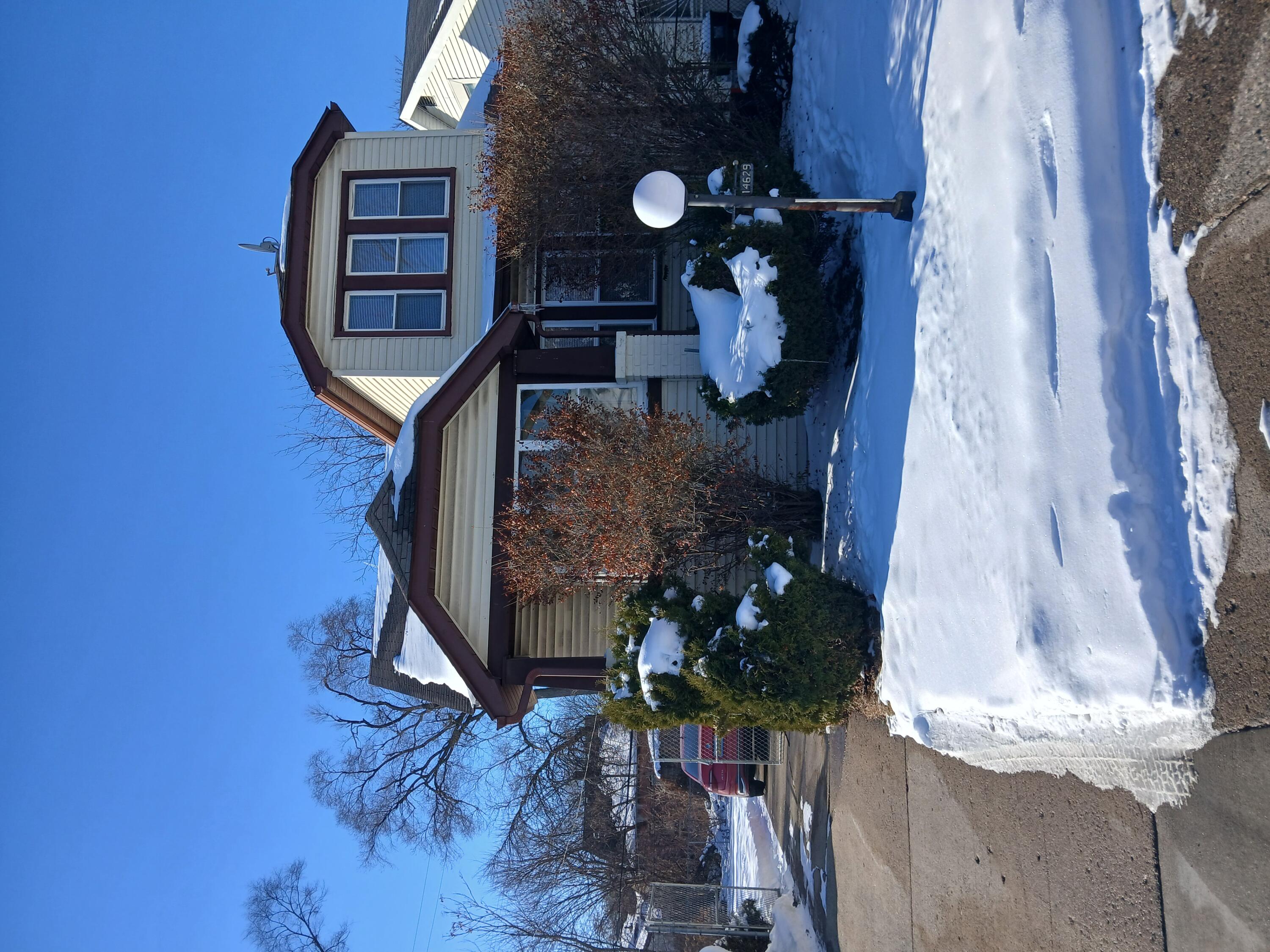14629 Wisconsin Street Property Photo 1