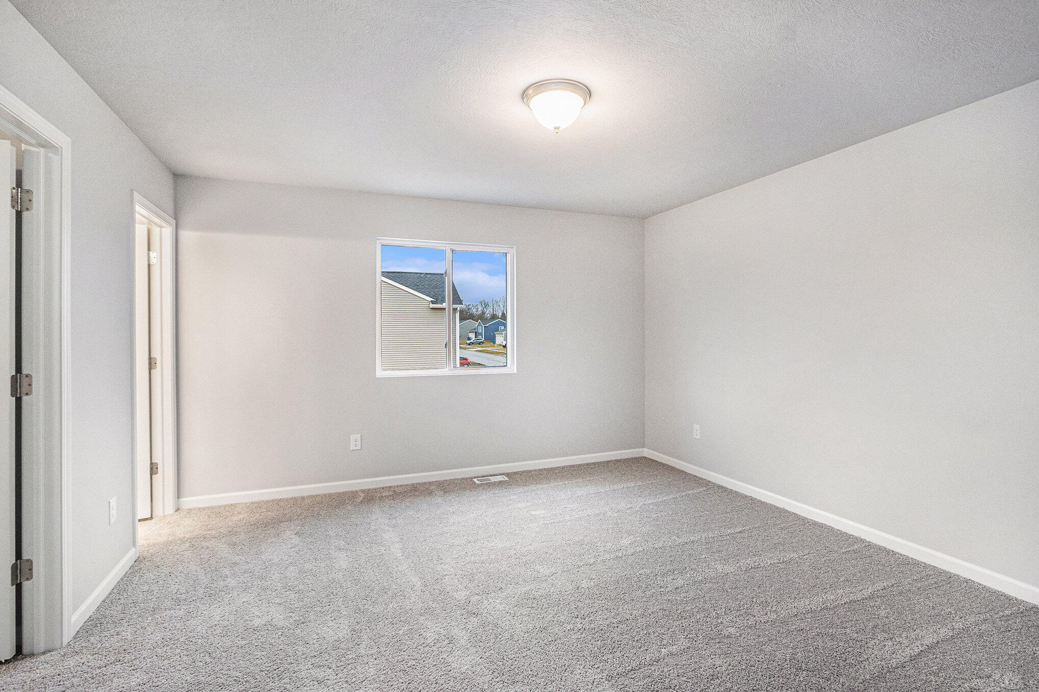 10067 Kearns Court Property Photo 11